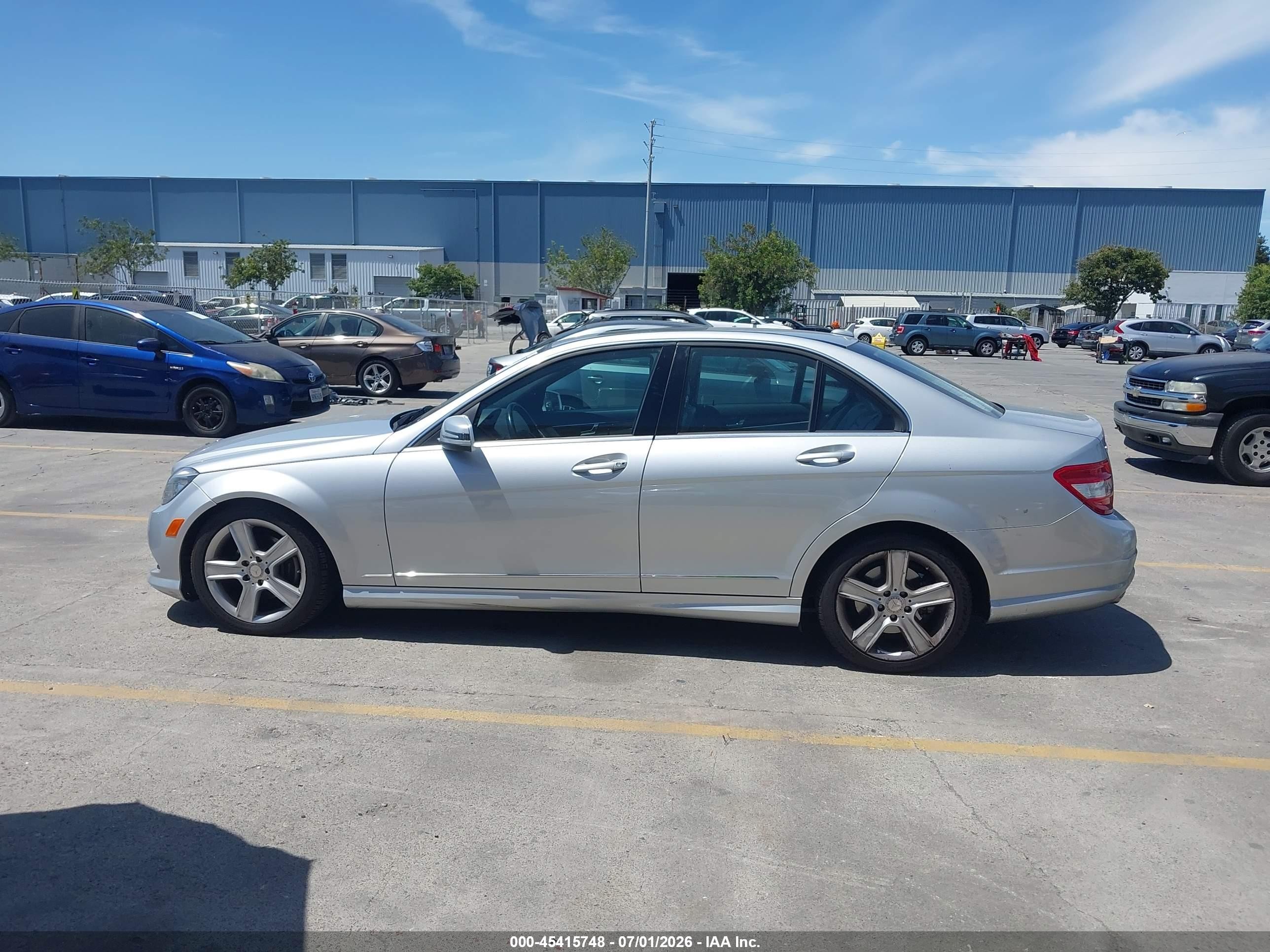 2011 Mercedes-benz C 300 Luxury 4matic/sport 4matic Gray vin: WDDGF8BBXBA506741