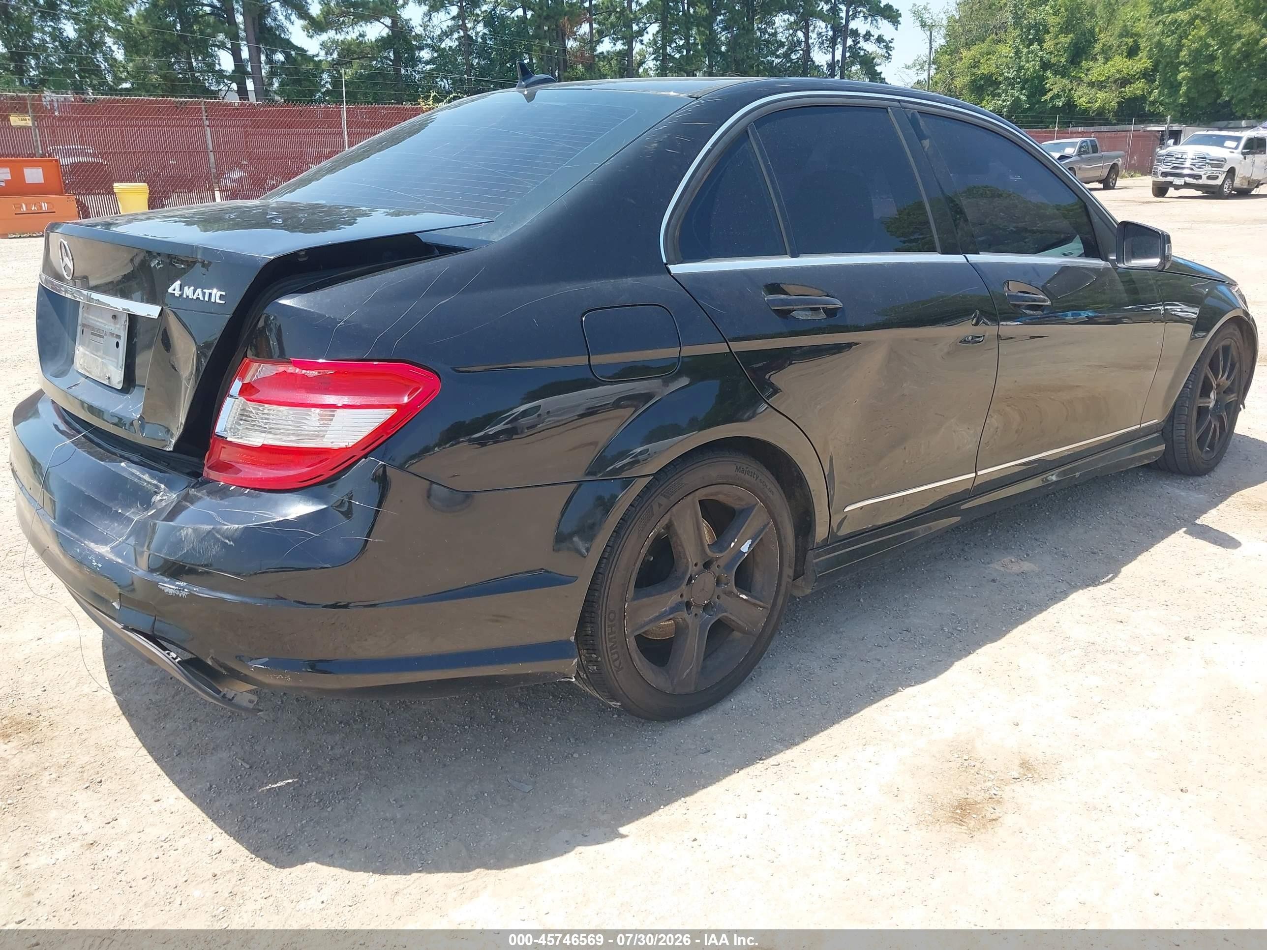 2011 Mercedes-benz C 300 Sport 4matic Black vin: WDDGF8BBXBF643231