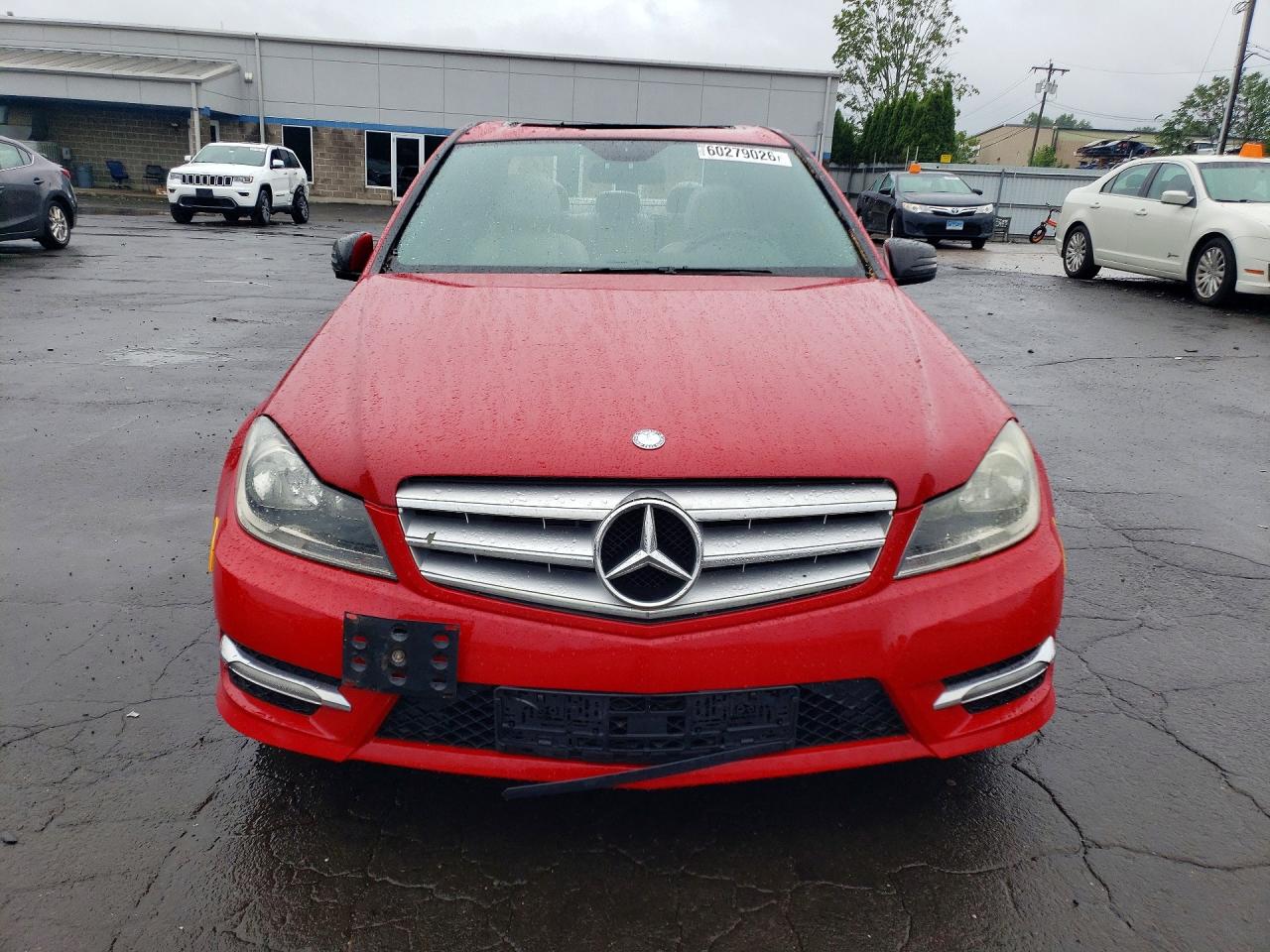 2012 Mercedes-benz C 300 4matic Red vin: WDDGF8BBXCR208581