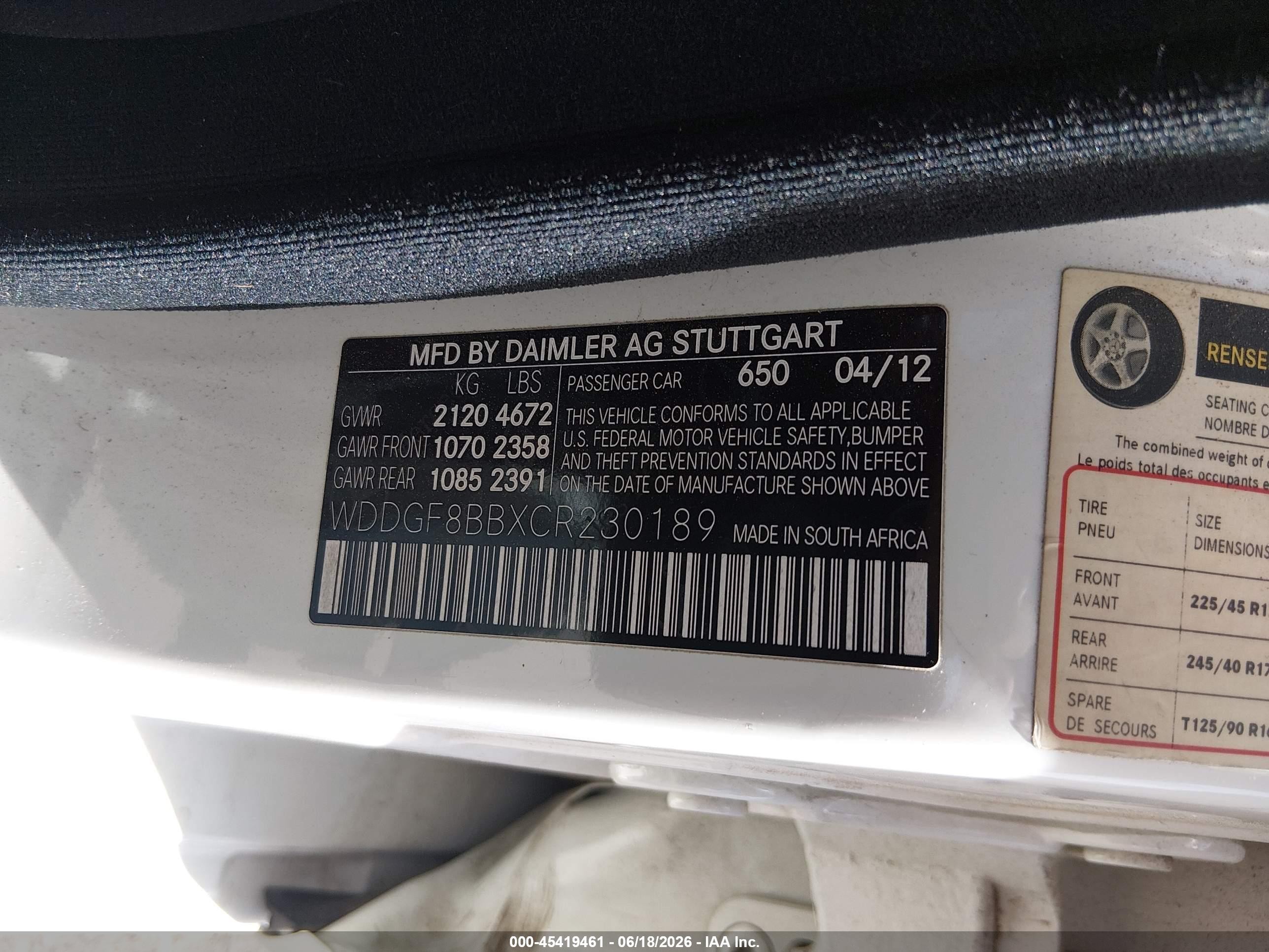 2012 Mercedes-benz C 300 Sport 4matic White vin: WDDGF8BBXCR230189