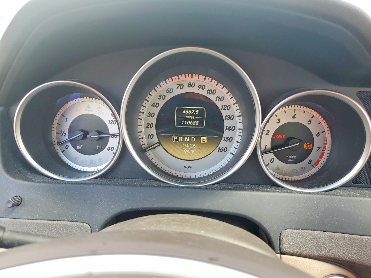 2012 Mercedes-benz C 300 4matic White vin: WDDGF8BBXCR239684