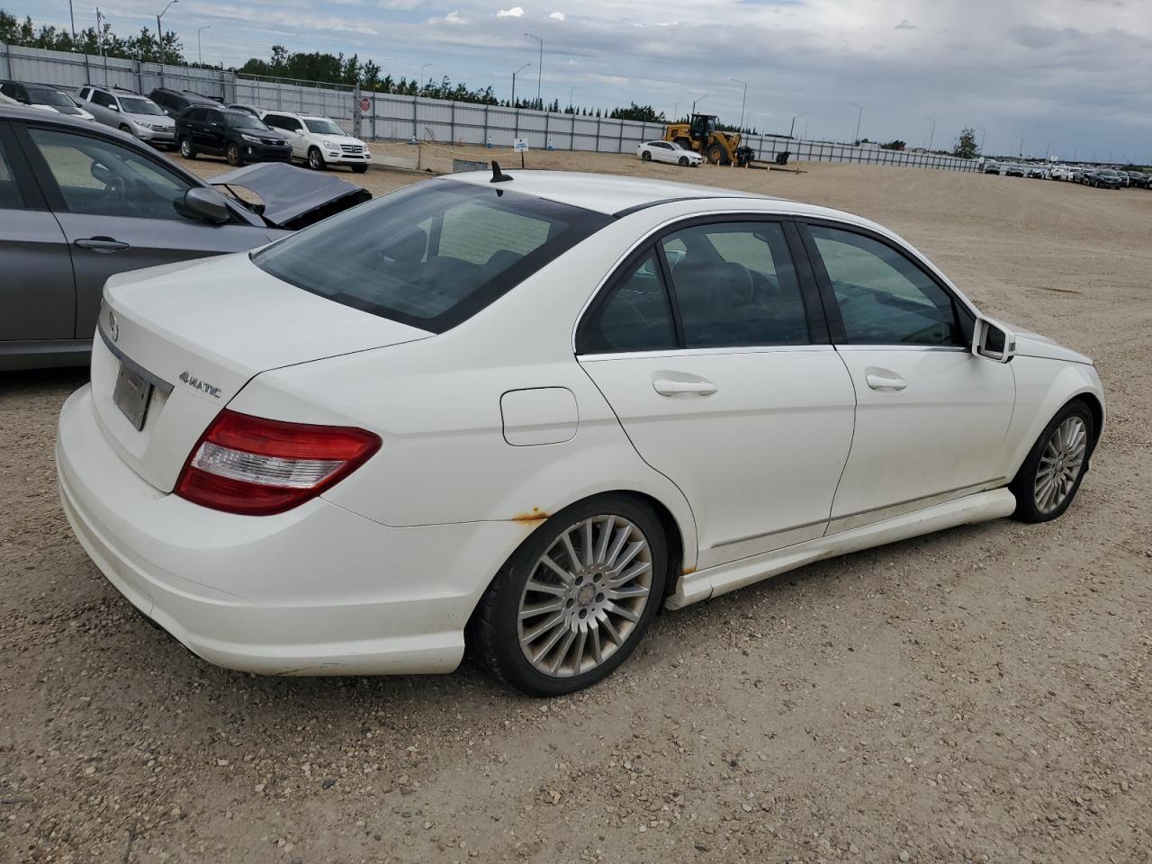 2011 Mercedes-benz C 250 4matic White vin: WDDGF8FB0BA489586