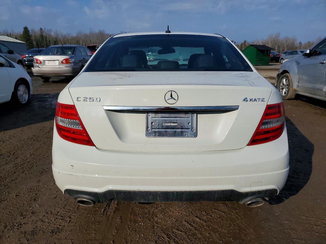 2012 Mercedes-benz C 250 4matic White vin: WDDGF8FB0CF916799