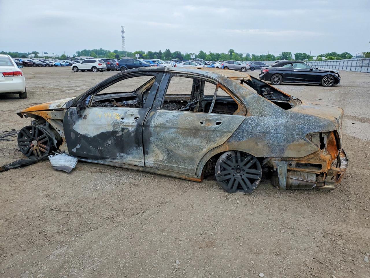 2011 Mercedes-benz C 250 4matic Burn vin: WDDGF8FB7BA518758