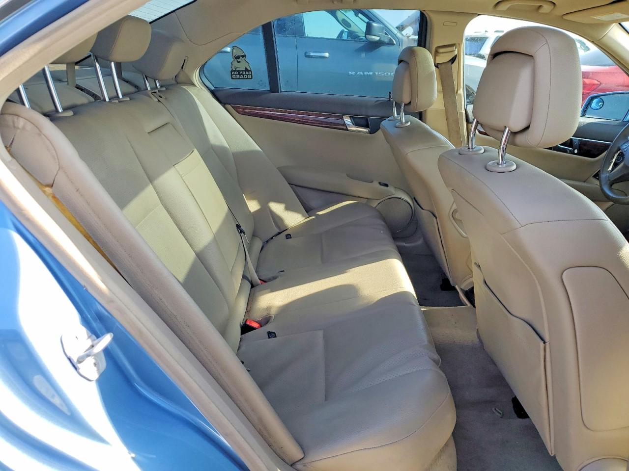 2011 Mercedes-benz C 250 4matic Blue vin: WDDGF8FB8BA502021