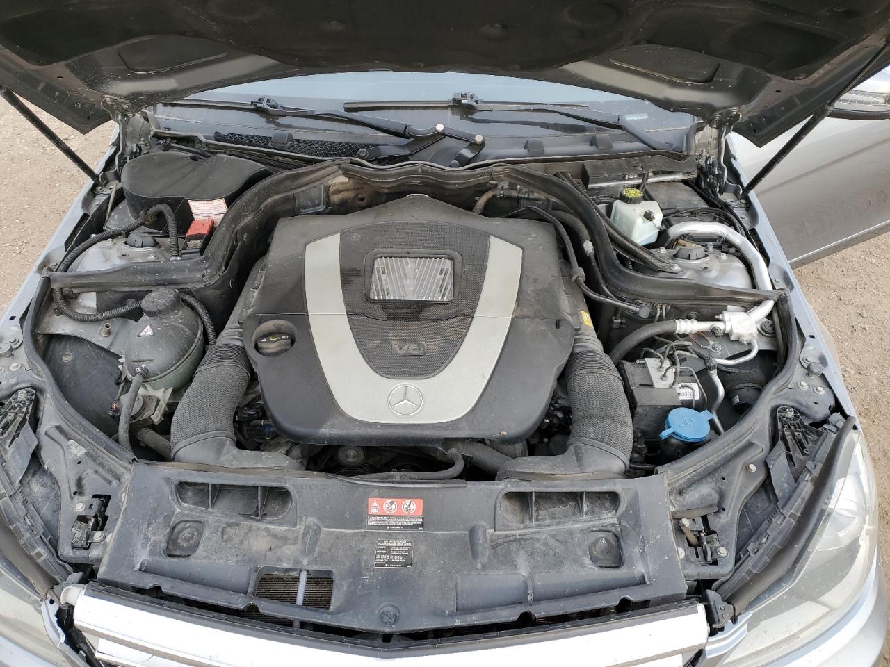 2012 Mercedes-benz C 250 4matic Gray vin: WDDGF8FB9CA700852