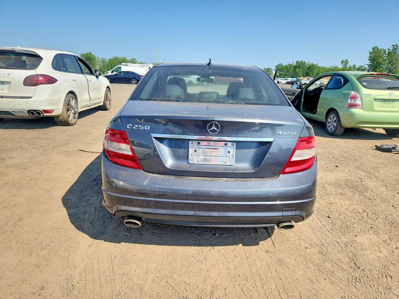 2011 Mercedes-benz C 250 4matic Gray vin: WDDGF8FBXBA496559
