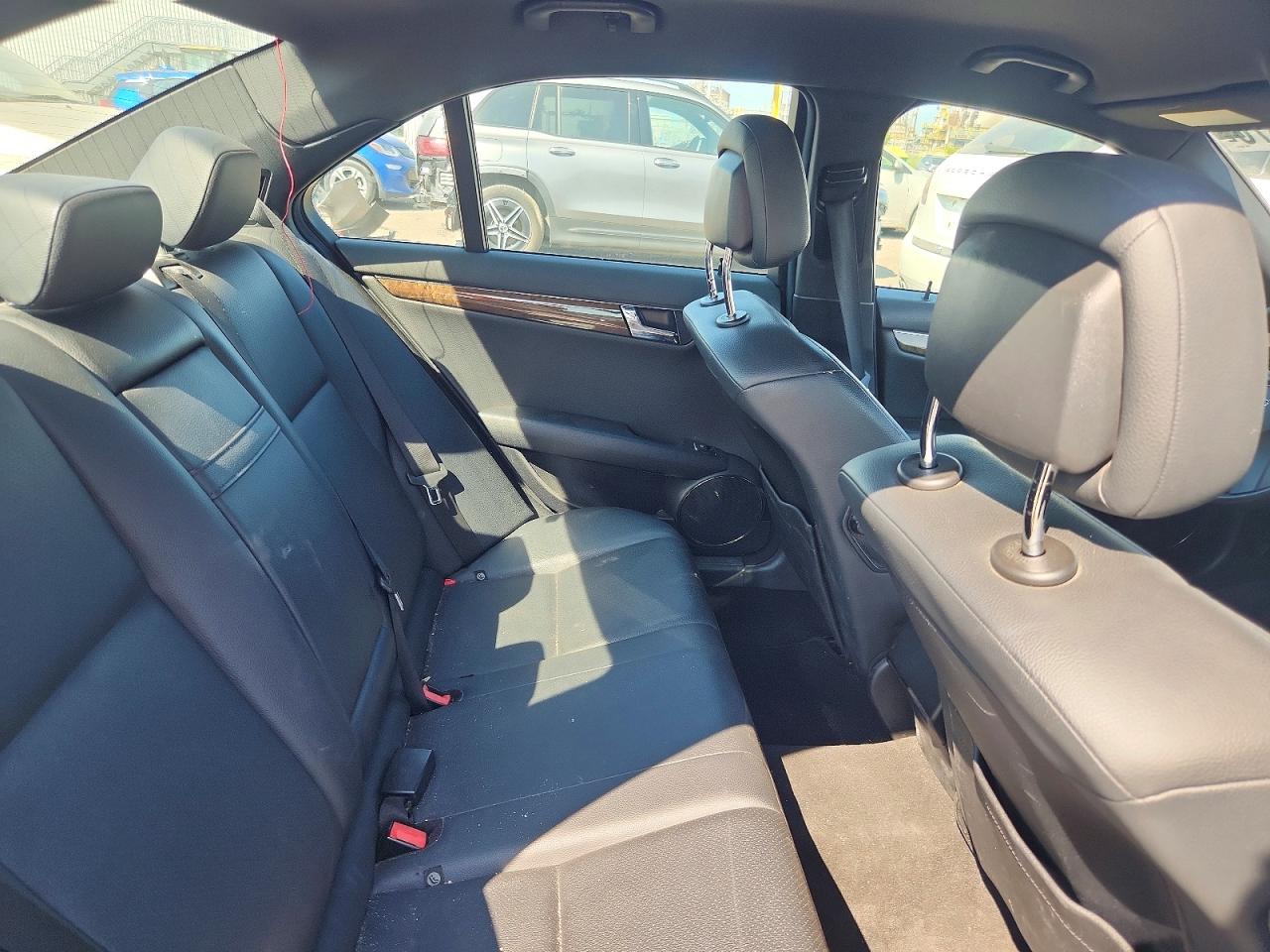 2011 Mercedes-benz C 250 4matic Gray vin: WDDGF8FBXBA496559