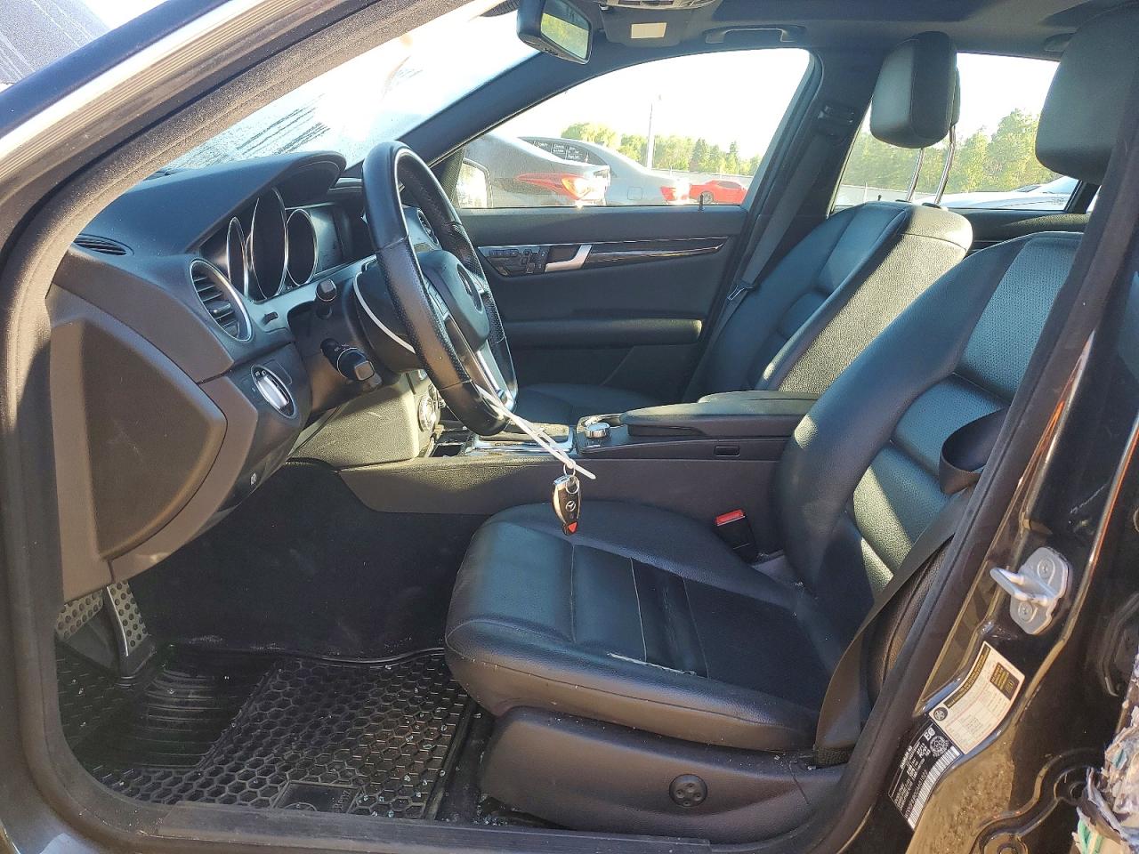 2012 Mercedes-benz C 350 4matic Black vin: WDDGF8JB0CA601022