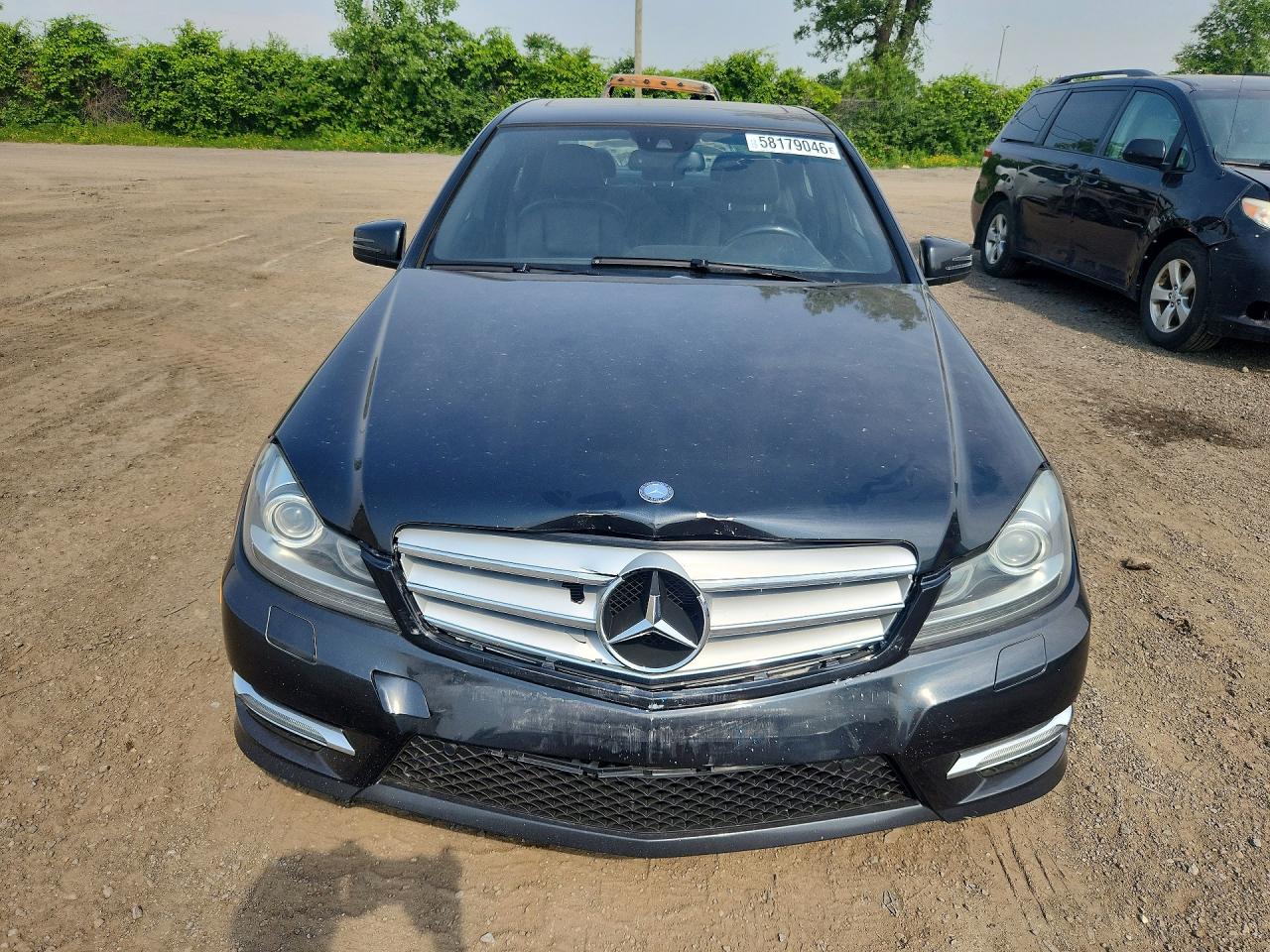 2013 Mercedes-benz C 350 4matic Blue vin: WDDGF8JB5DA797802