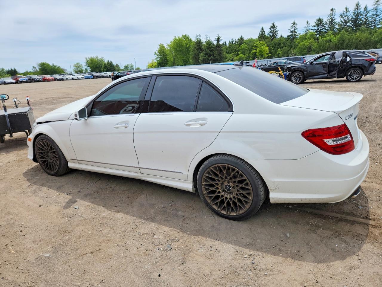 2014 Mercedes-benz C 350 4matic Белый vin: WDDGF8JB6EA960006