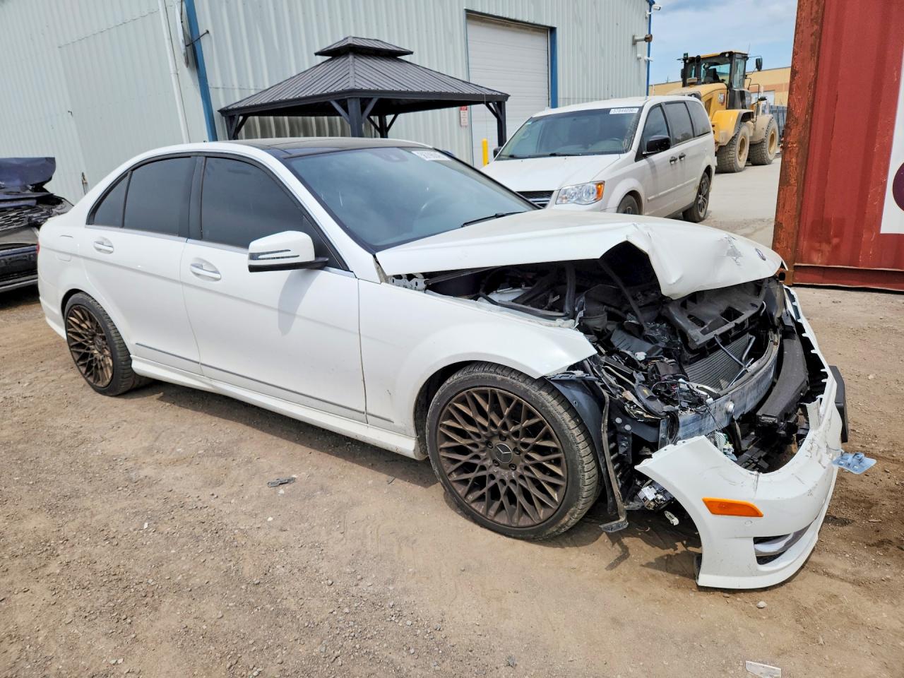 2014 Mercedes-benz C 350 4matic Белый vin: WDDGF8JB6EA960006
