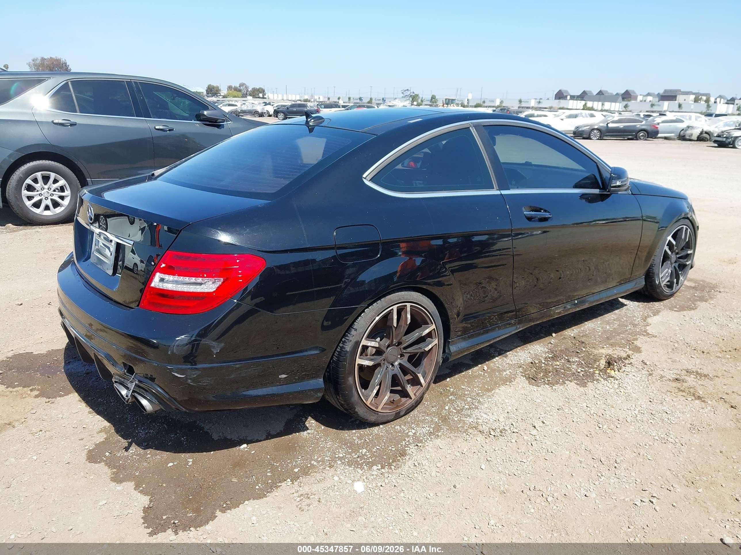 2012 Mercedes-benz C 250   Black vin: WDDGJ4HB0CF787662