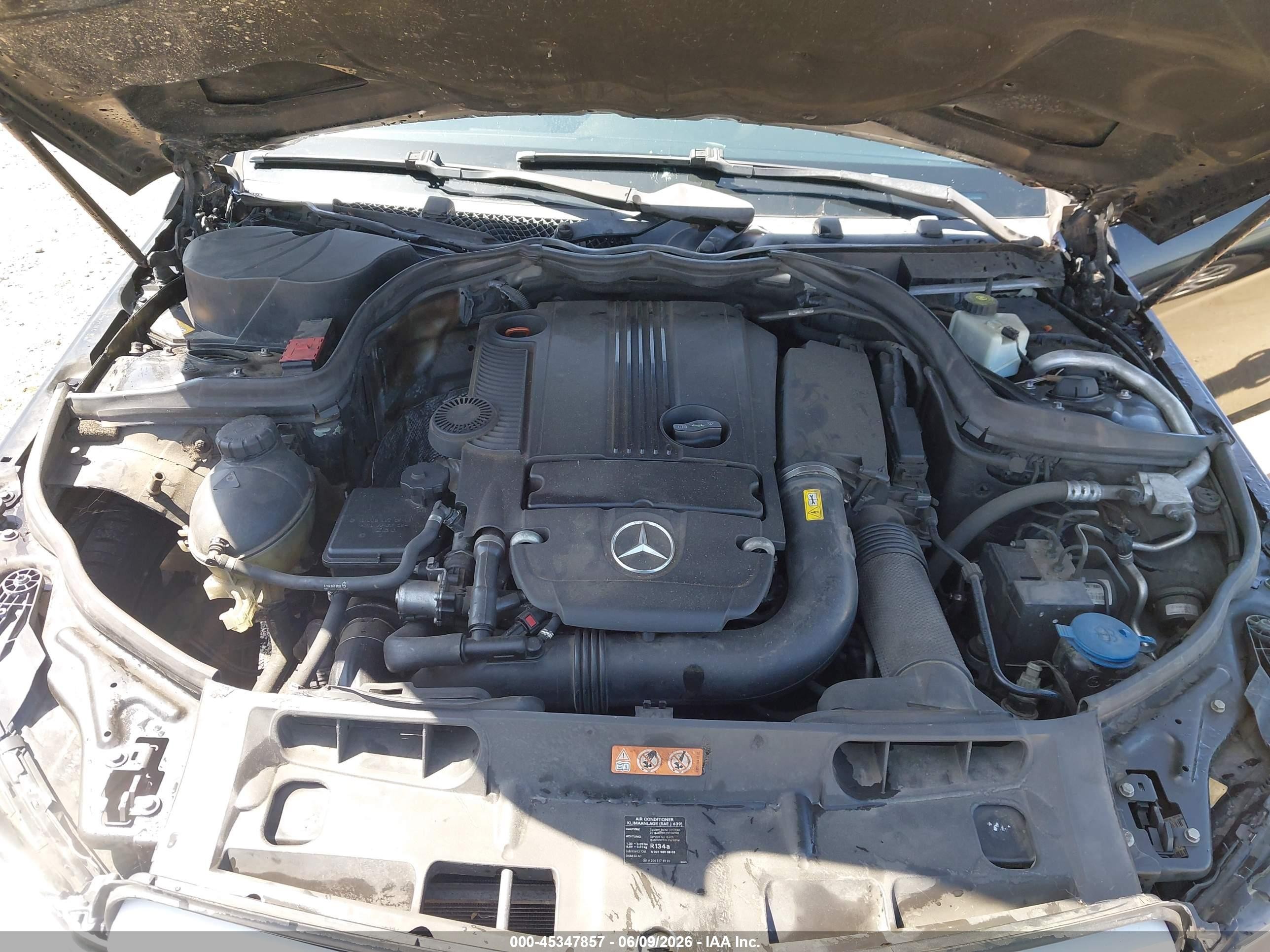 2012 Mercedes-benz C 250   Black vin: WDDGJ4HB0CF787662