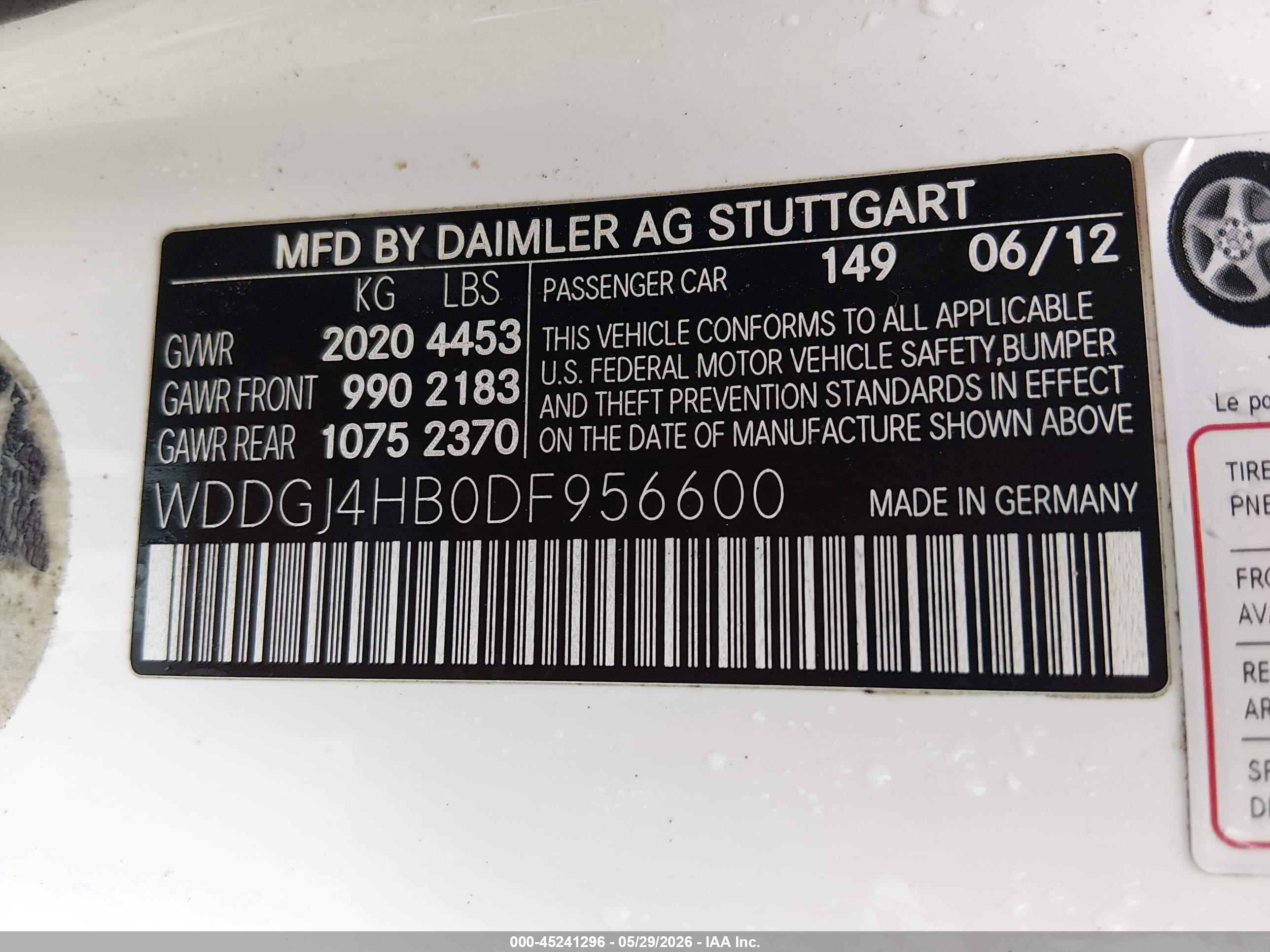 2013 Mercedes-benz C 250   Белый vin: WDDGJ4HB0DF956600
