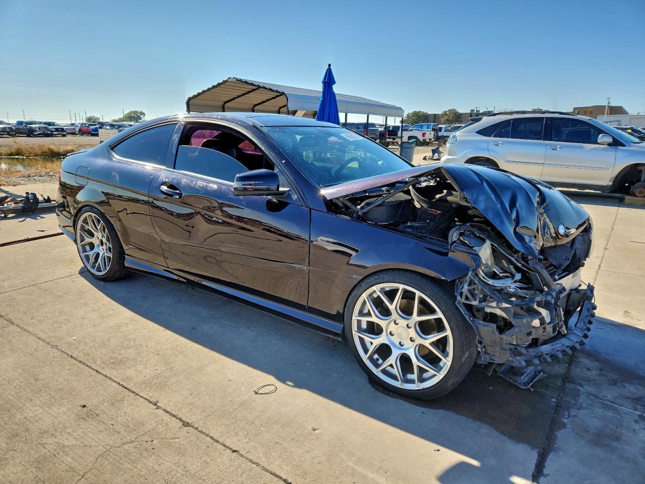 2013 Mercedes-benz C 250 Черный vin: WDDGJ4HB0DF977365