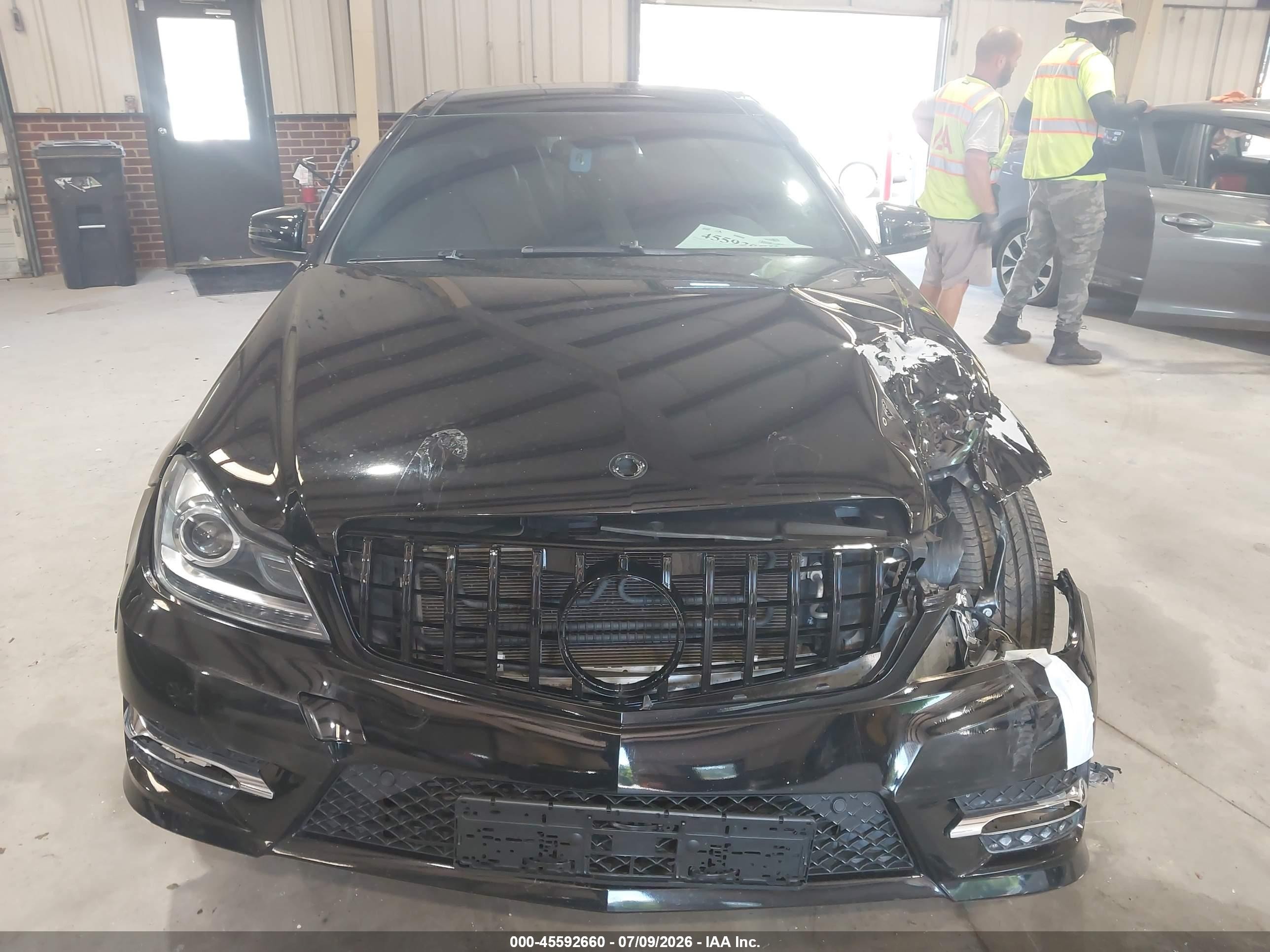 2013 Mercedes-benz C 250   Black vin: WDDGJ4HB0DF992139