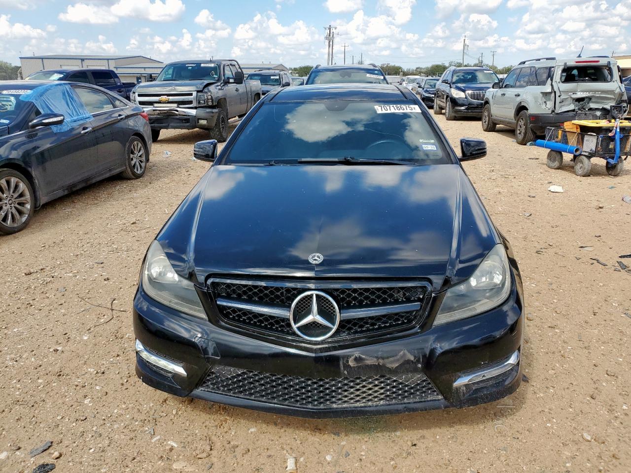 2013 Mercedes-benz C 250 Black vin: WDDGJ4HB0DG011298
