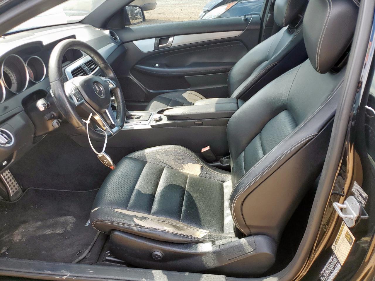 2013 Mercedes-benz C 250 Black vin: WDDGJ4HB0DG011298
