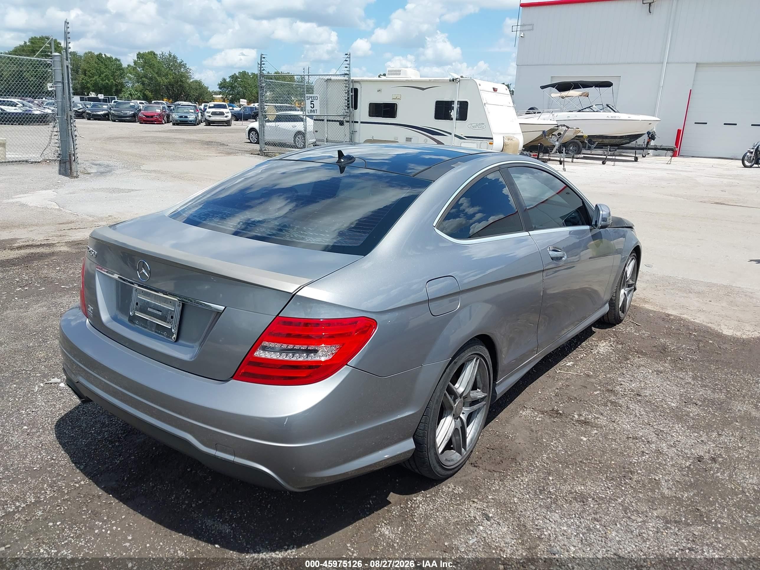2015 Mercedes-benz C 250 Silver vin: WDDGJ4HB0FG374512