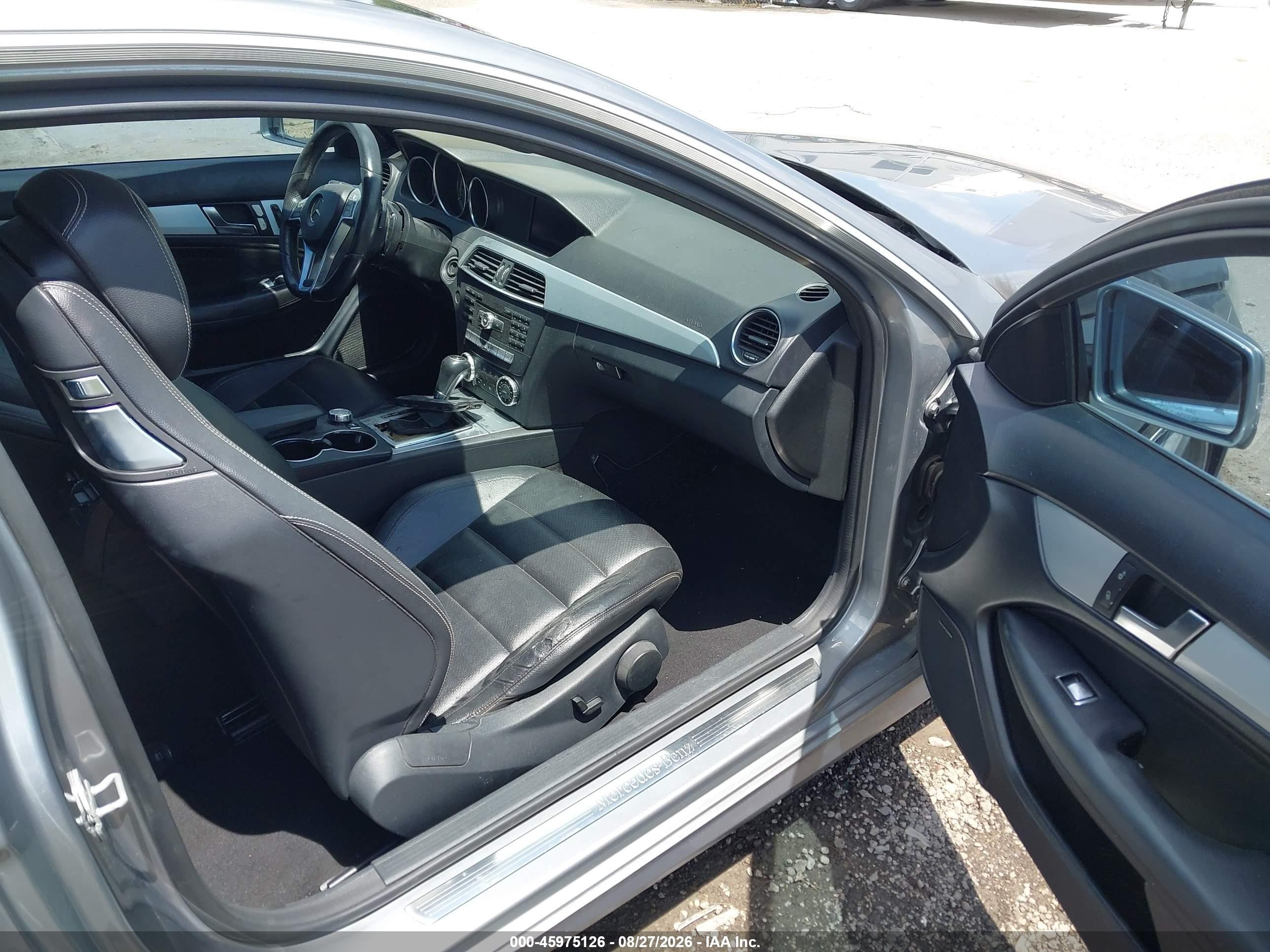 2015 Mercedes-benz C 250 Silver vin: WDDGJ4HB0FG374512
