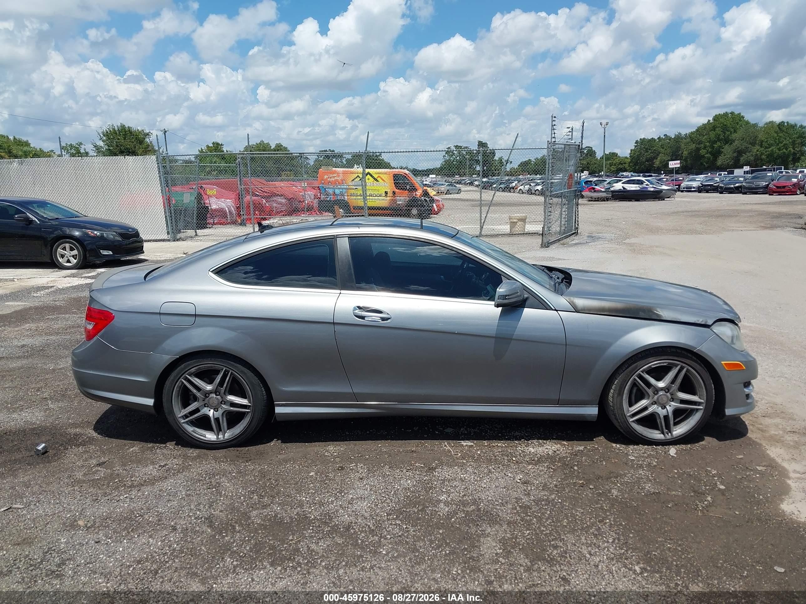 2015 Mercedes-benz C 250 Silver vin: WDDGJ4HB0FG374512