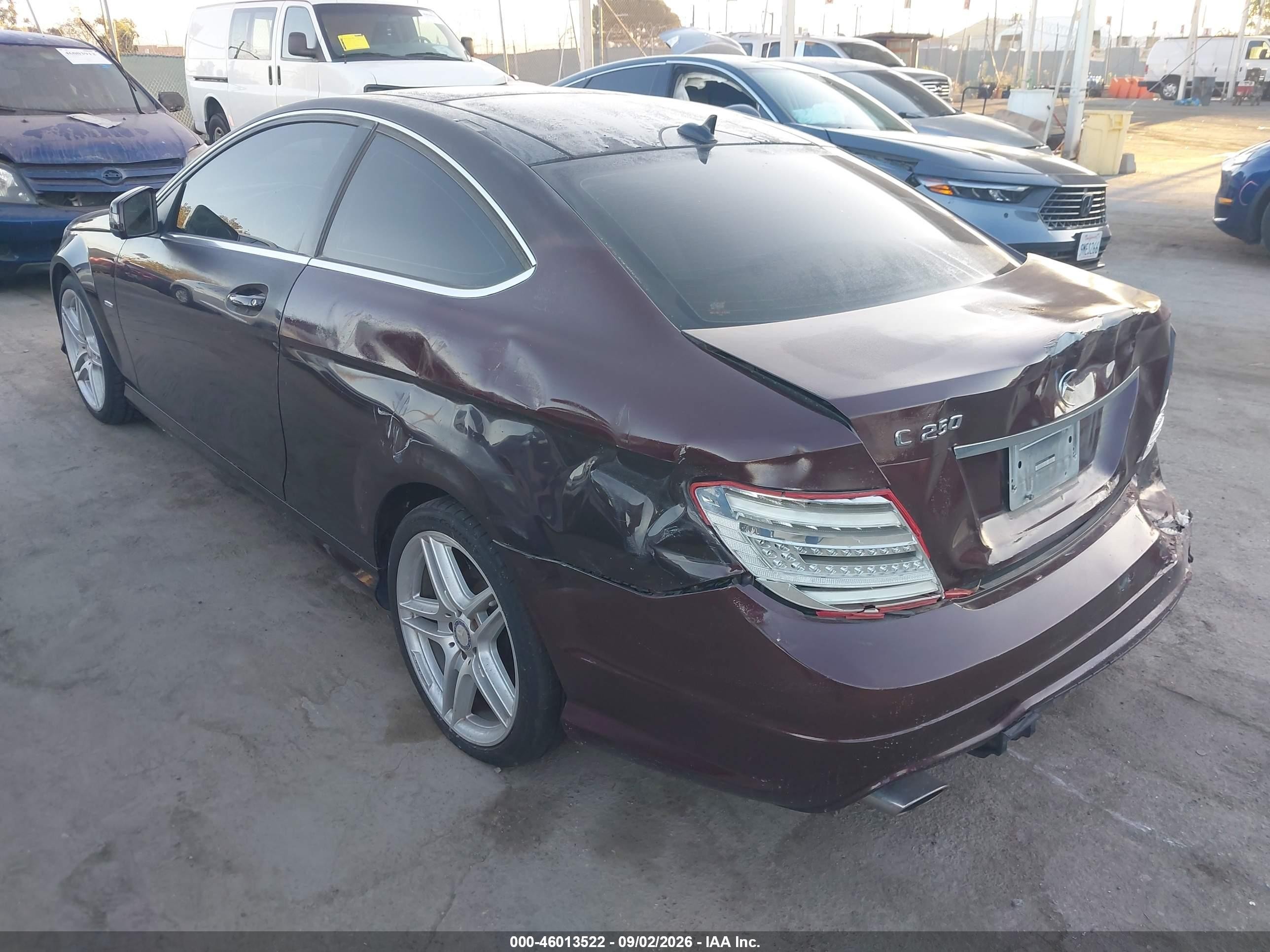 2012 Mercedes-benz C 250 Purple vin: WDDGJ4HB1CF775648