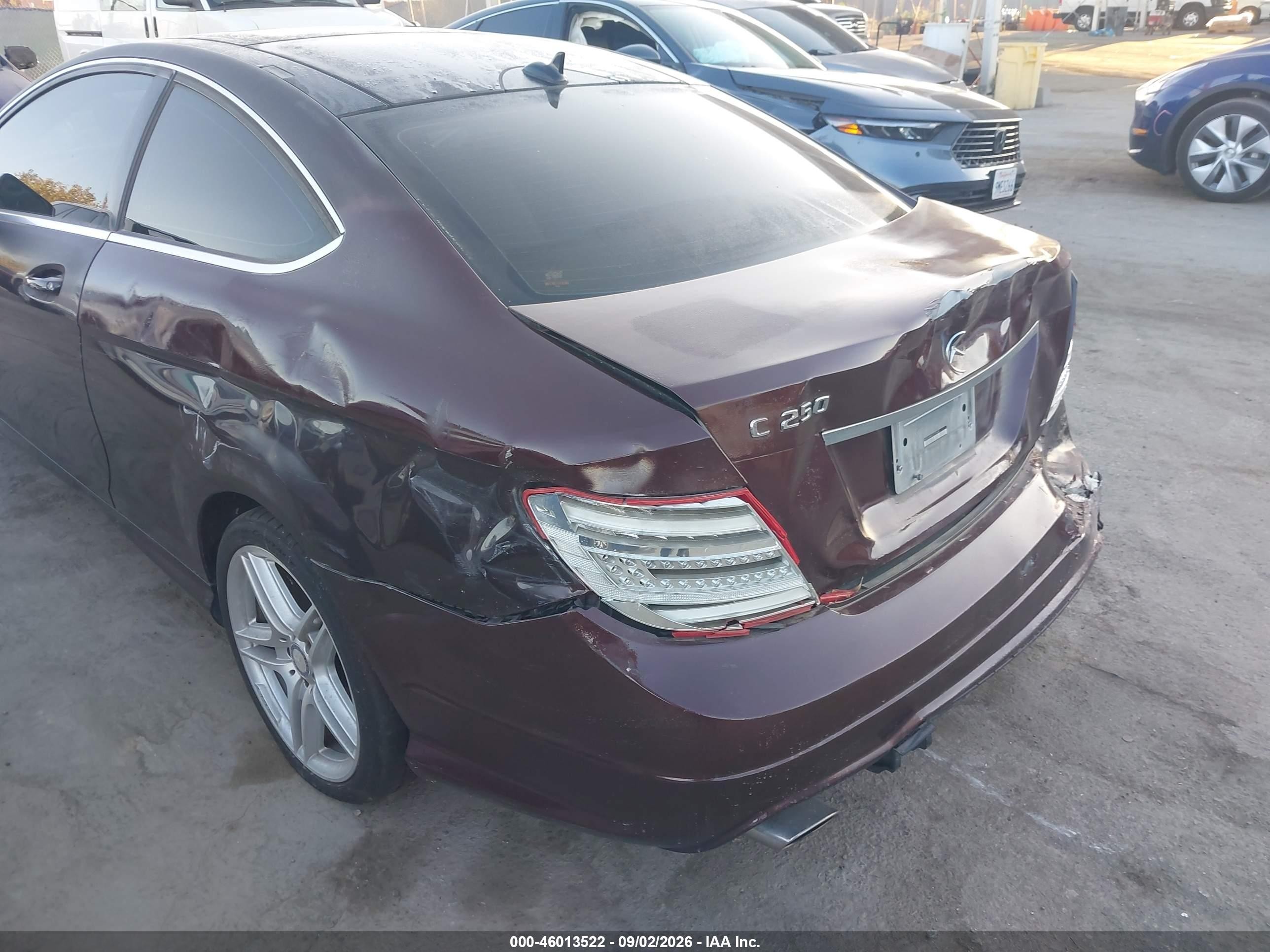2012 Mercedes-benz C 250 Purple vin: WDDGJ4HB1CF775648
