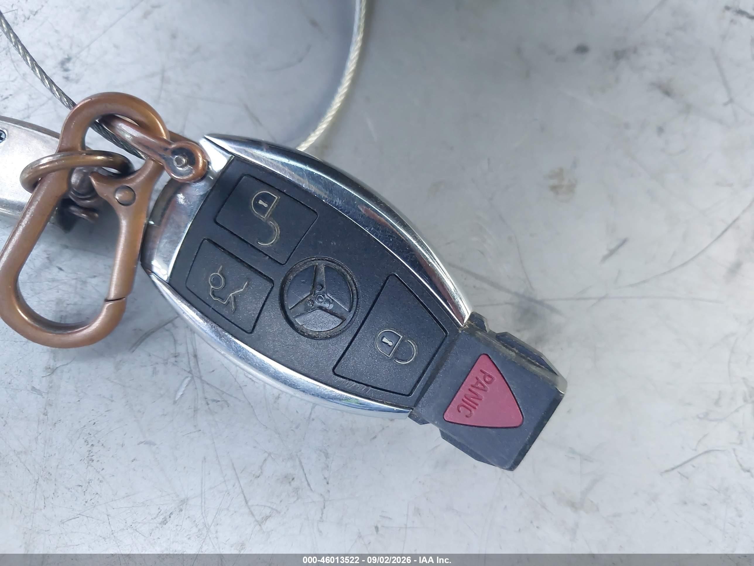 2012 Mercedes-benz C 250 Purple vin: WDDGJ4HB1CF775648