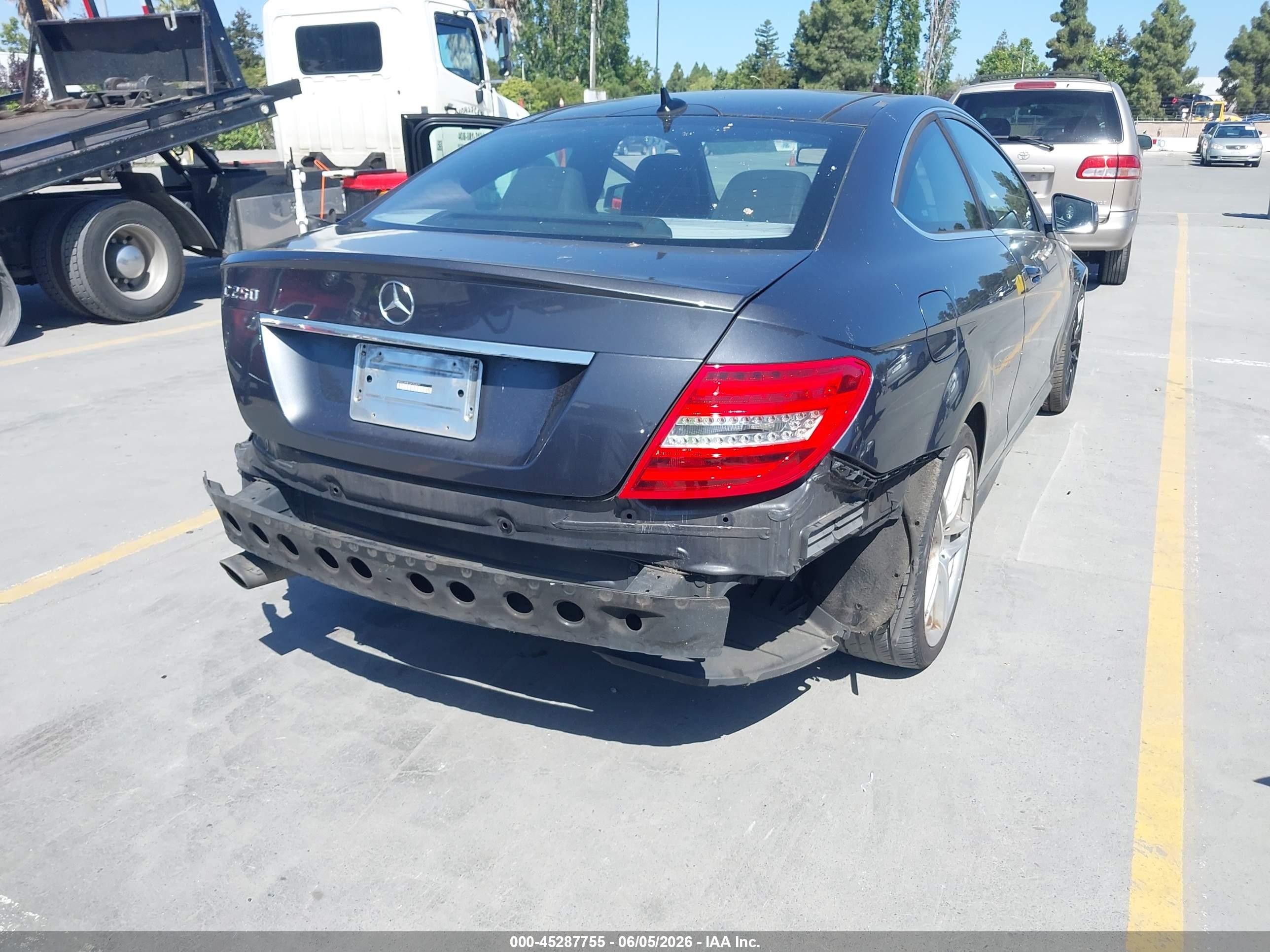 2013 Mercedes-benz C 250   Gray vin: WDDGJ4HB1DF950577