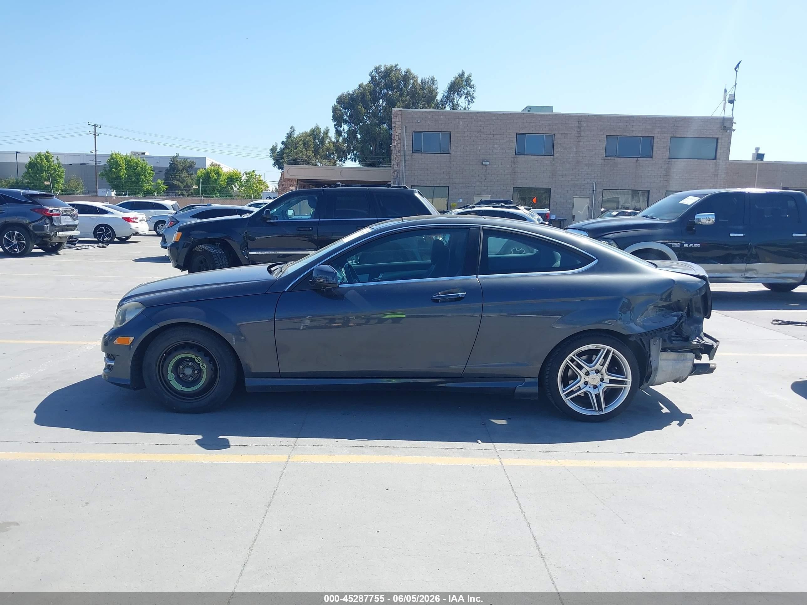2013 Mercedes-benz C 250   Gray vin: WDDGJ4HB1DF950577
