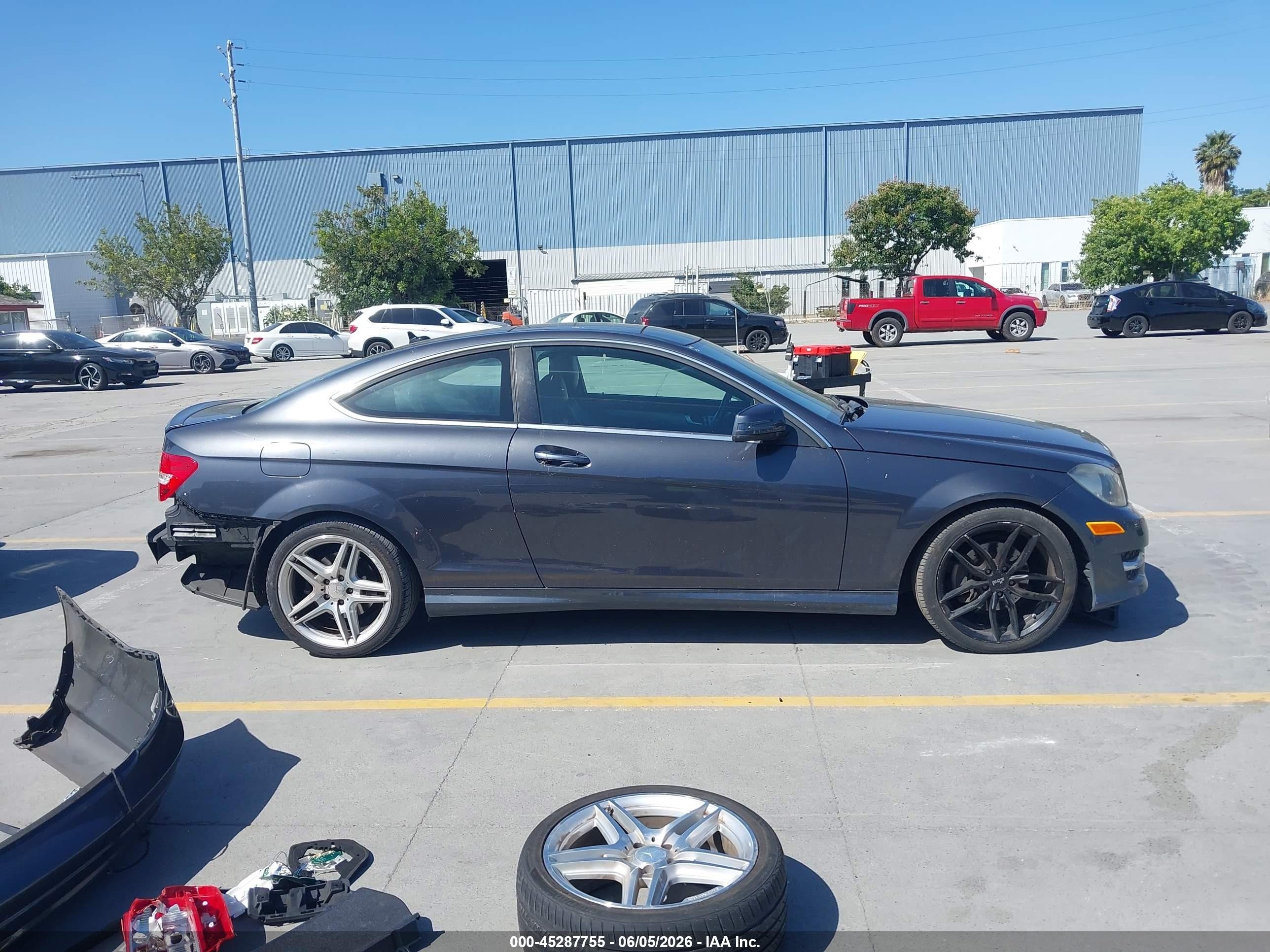 2013 Mercedes-benz C 250   Gray vin: WDDGJ4HB1DF950577