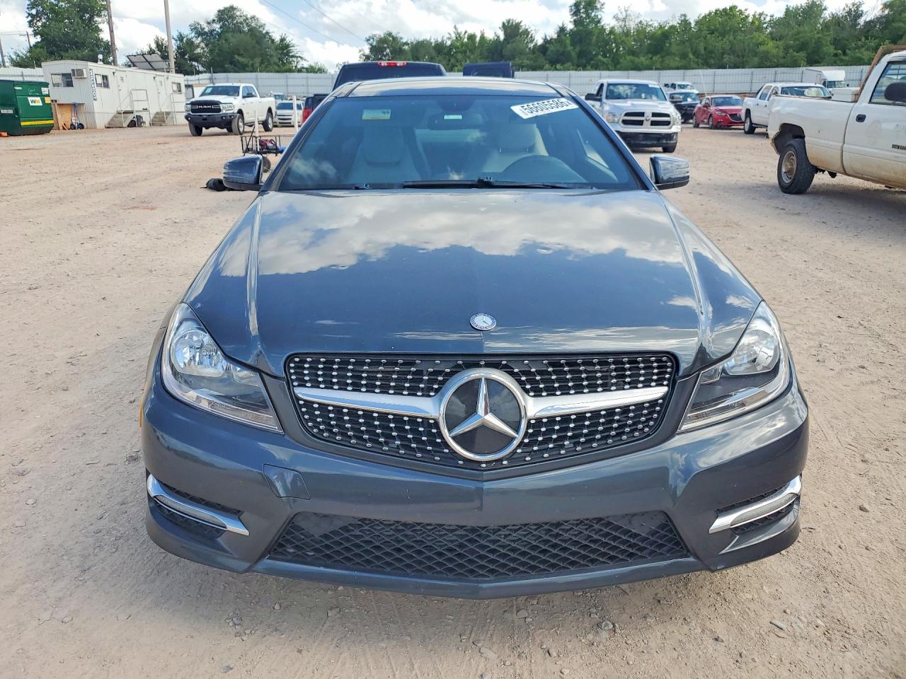 2013 Mercedes-benz C 250 Blue vin: WDDGJ4HB1DF985054