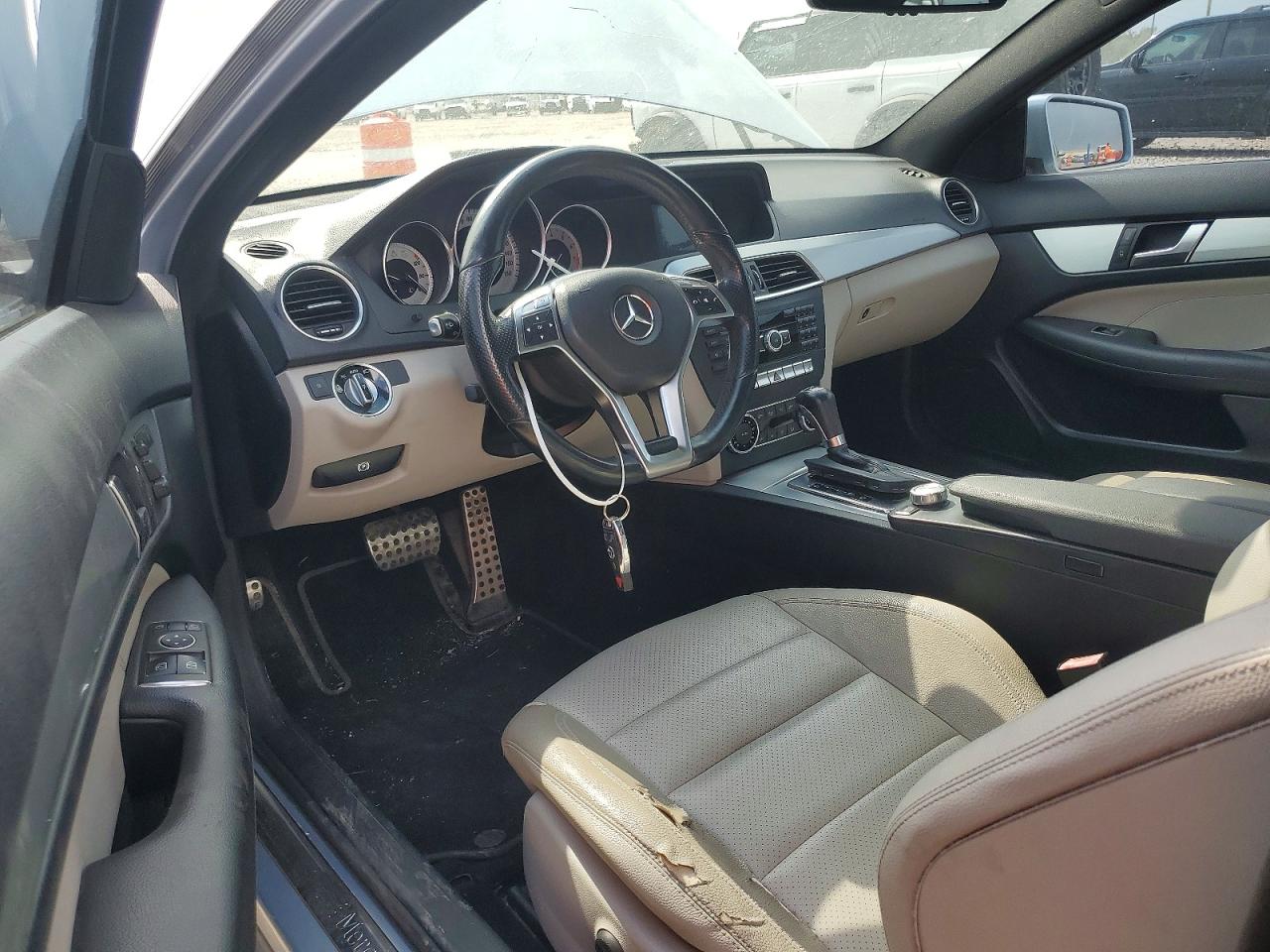 2015 Mercedes-benz C 250 Silver vin: WDDGJ4HB1FG369819