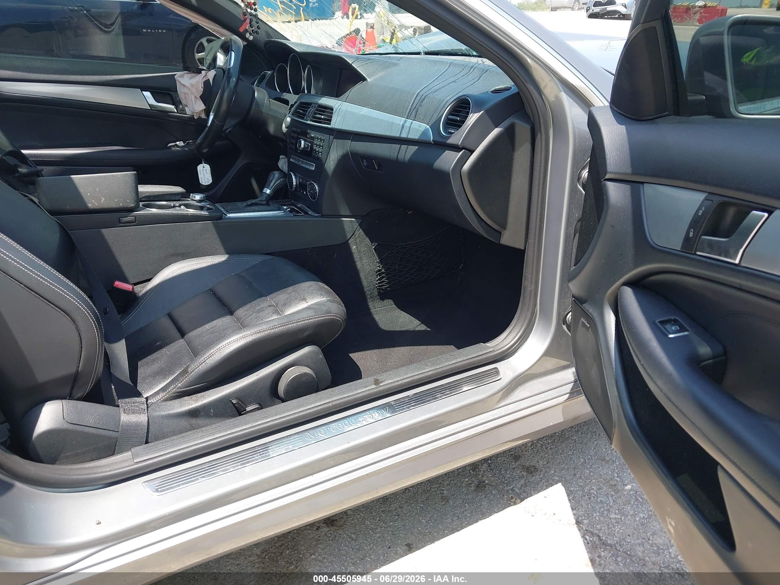 2015 Mercedes-benz C 250   Gray vin: WDDGJ4HB1FG390881