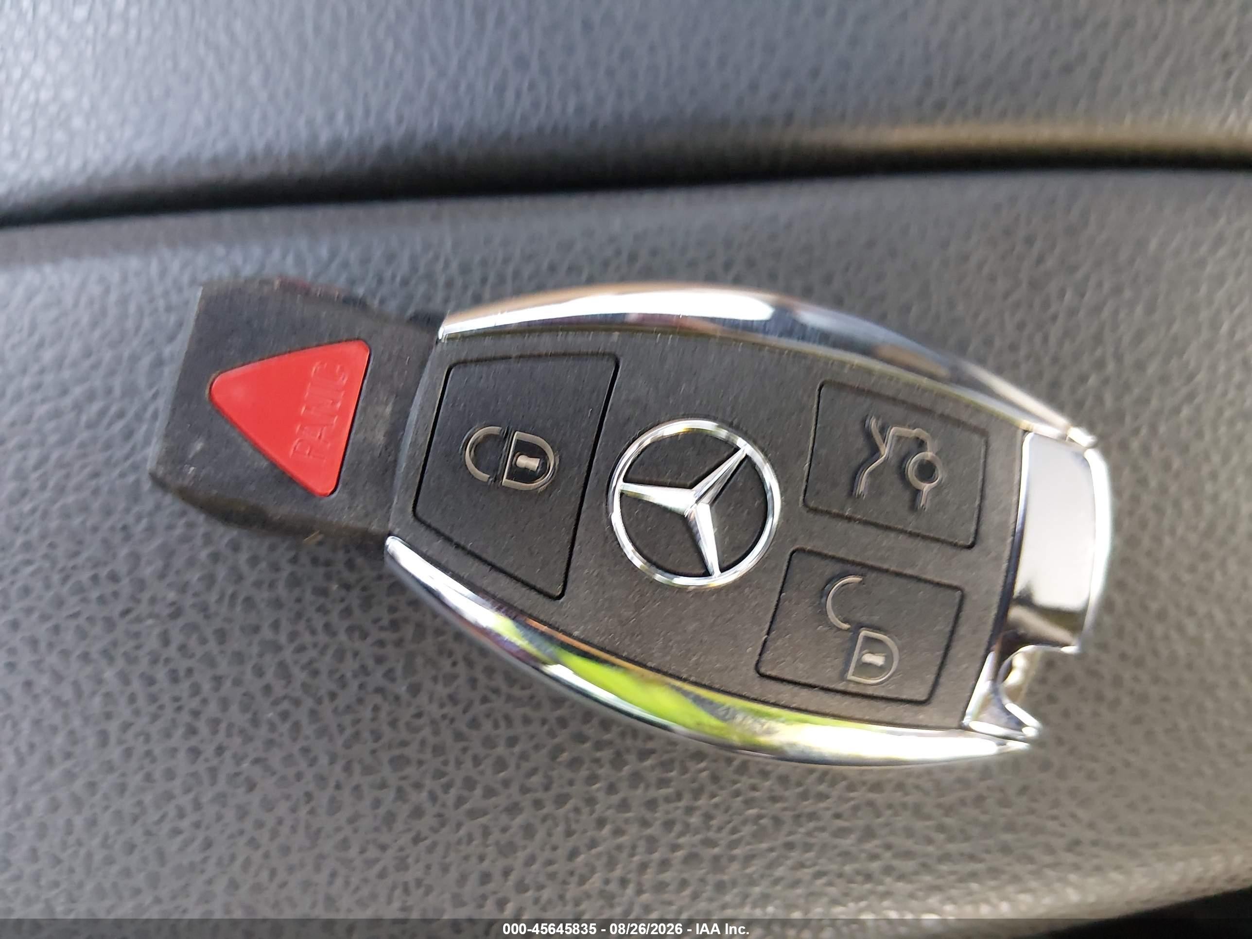 2015 Mercedes-benz C 250   Black vin: WDDGJ4HB1FG392131