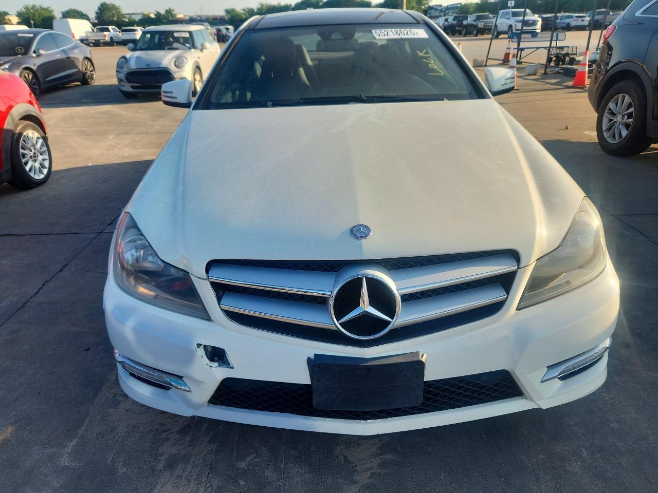 2012 Mercedes-benz C 250 White vin: WDDGJ4HB2CF820502
