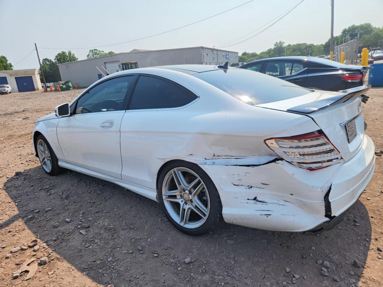 2013 Mercedes-benz C 250 White vin: WDDGJ4HB2DF960874