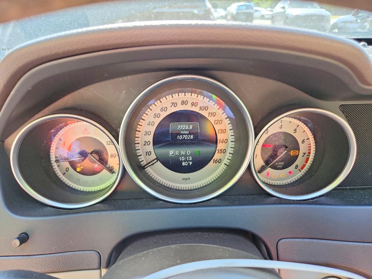 2014 Mercedes-benz C 250 Черный vin: WDDGJ4HB2EG161527
