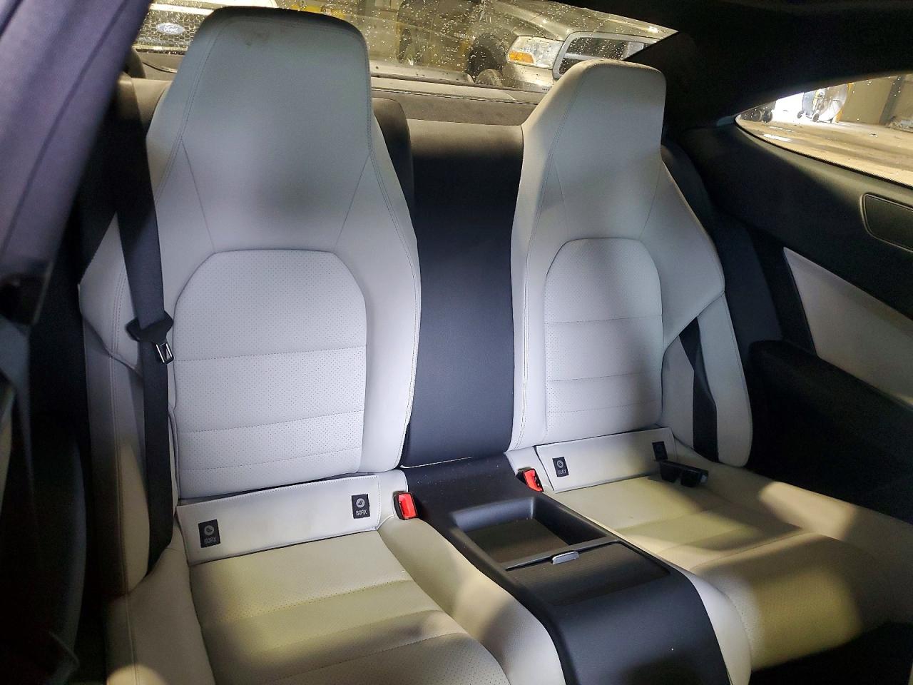 2014 Mercedes-benz C 250 Черный vin: WDDGJ4HB2EG281280