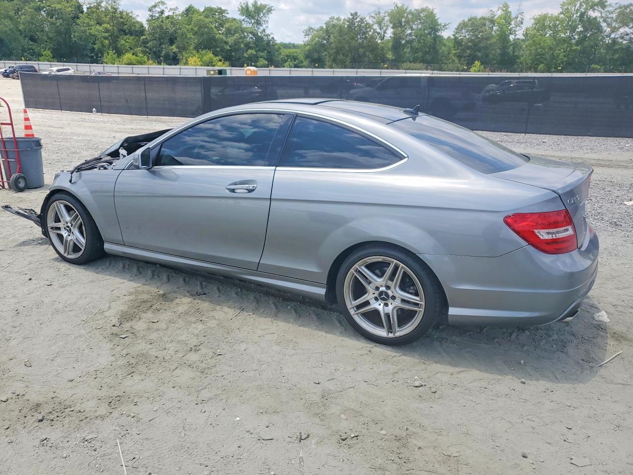 2014 Mercedes-benz C 250 Gray vin: WDDGJ4HB2EG282090
