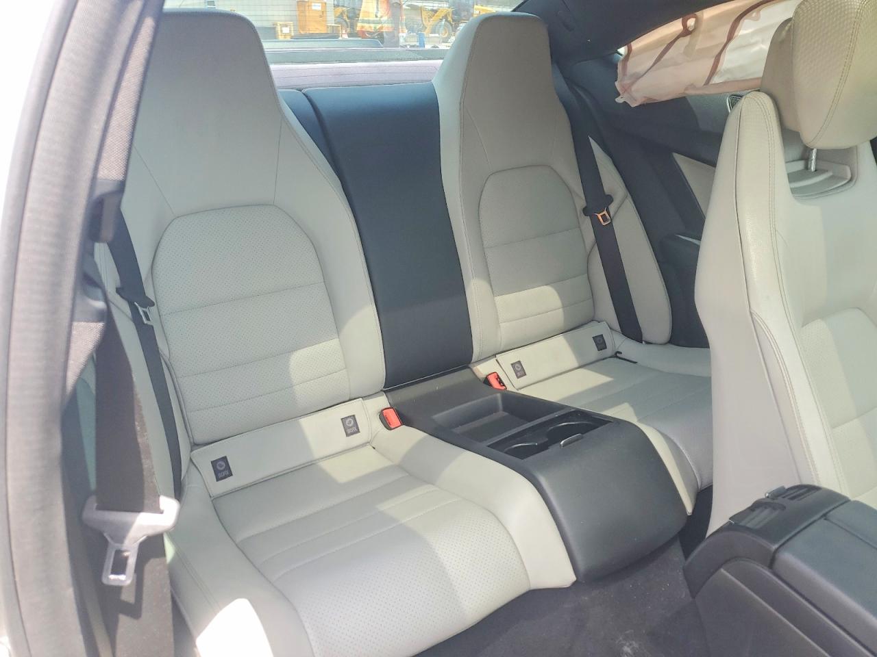 2014 Mercedes-benz C 250 Gray vin: WDDGJ4HB2EG282090