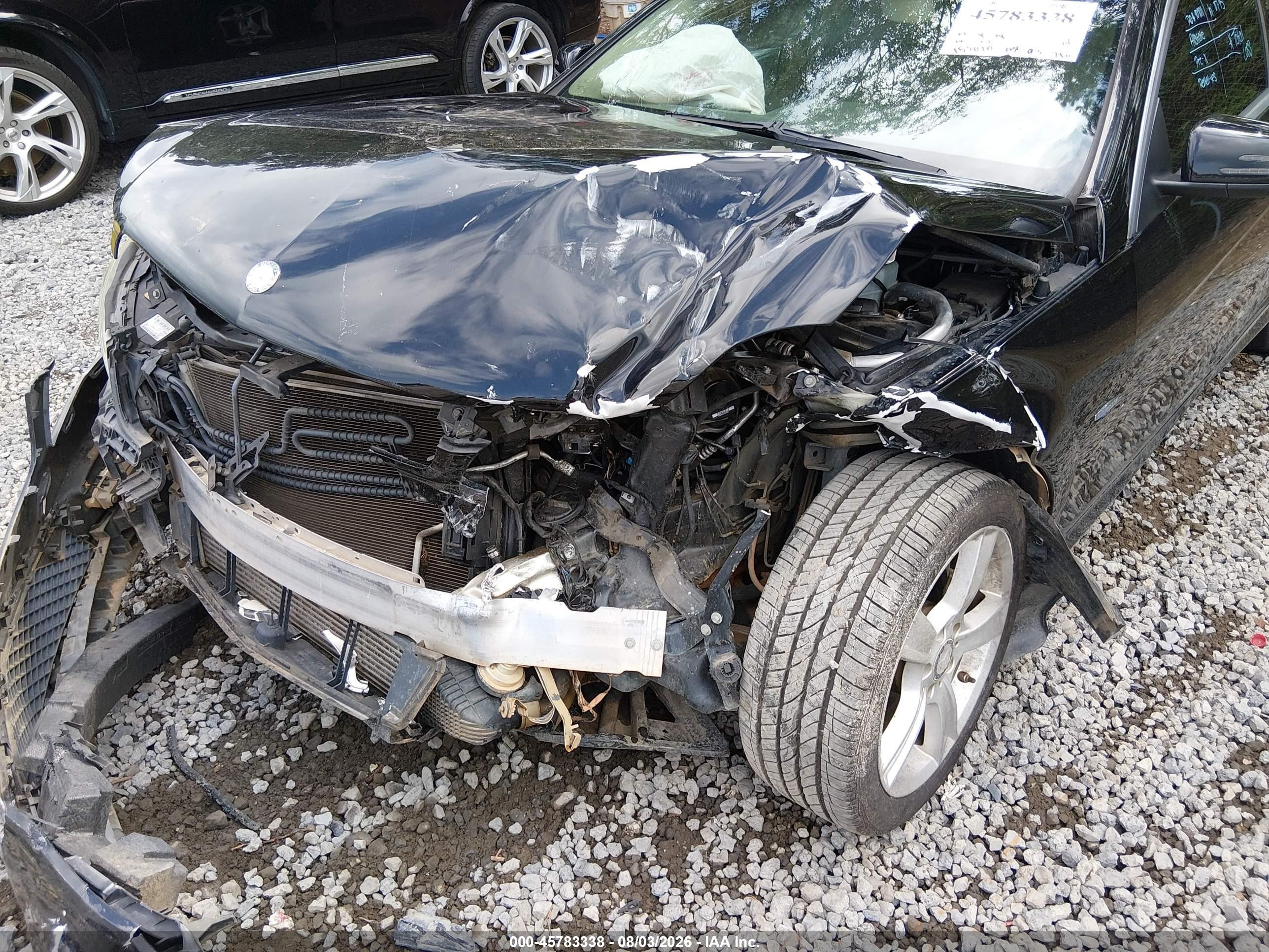 2012 Mercedes-benz C 250 Черный vin: WDDGJ4HB3CF924173