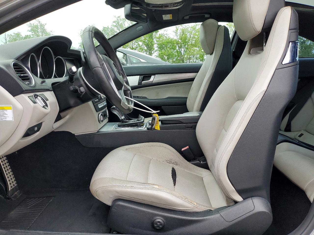 2013 Mercedes-benz C 250 Gray vin: WDDGJ4HB3DF998954