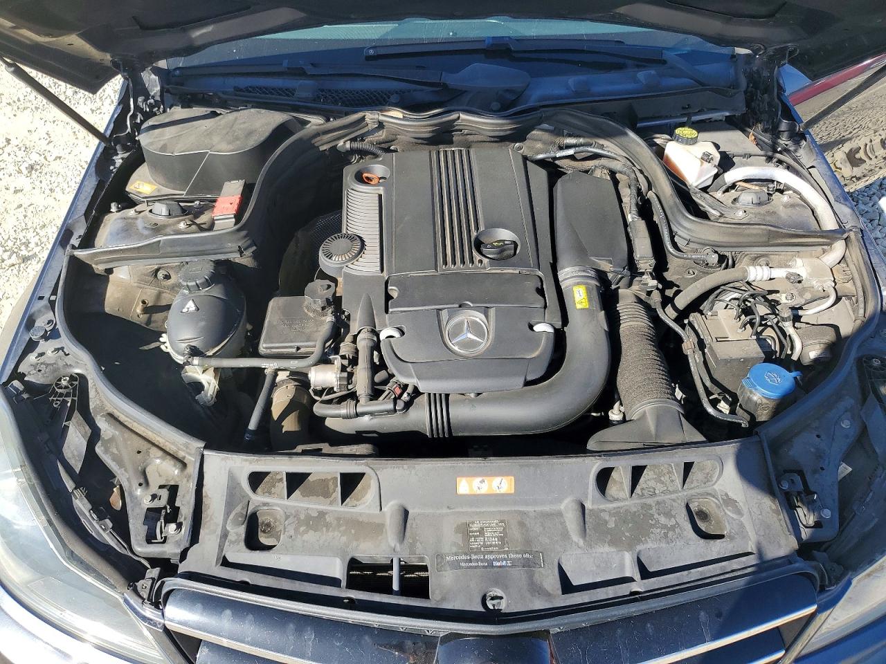 2014 Mercedes-benz C 250 Угольный vin: WDDGJ4HB3EG274418