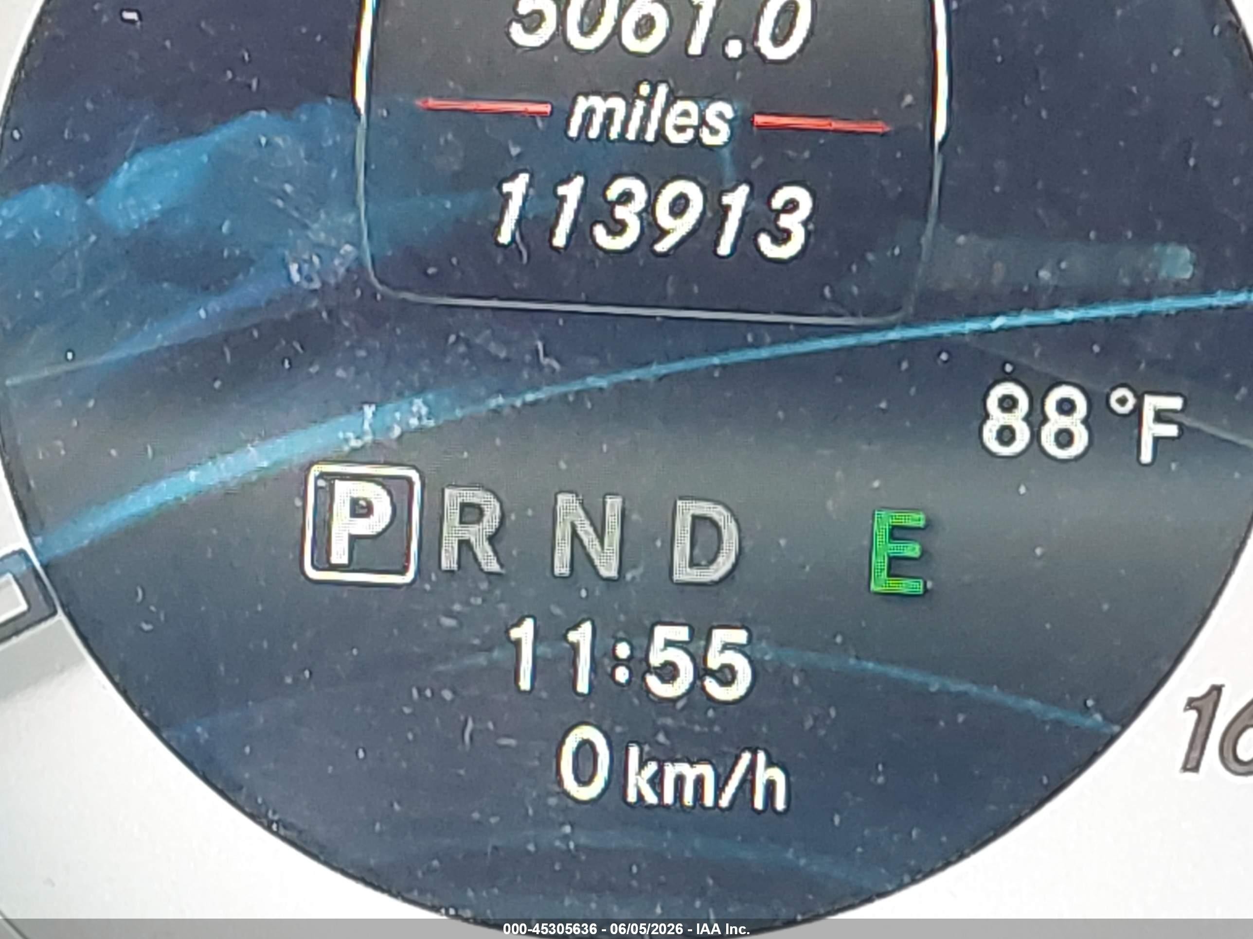2015 Mercedes-benz C 250   Белый vin: WDDGJ4HB3FG348924