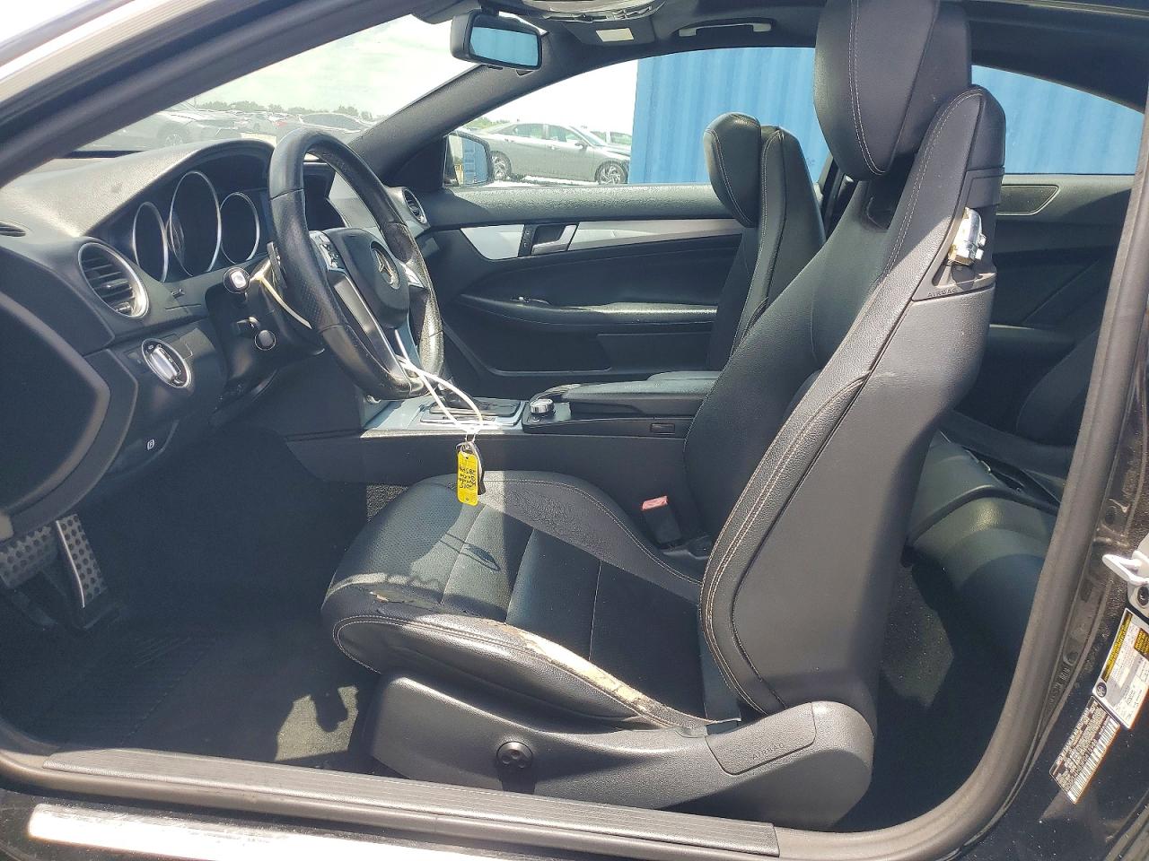 2015 Mercedes-benz C 250 Black vin: WDDGJ4HB3FG415988