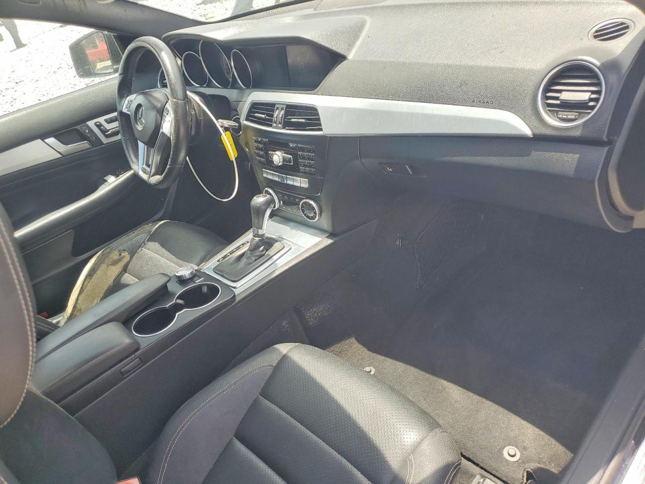 2015 Mercedes-benz C 250 Black vin: WDDGJ4HB3FG415988