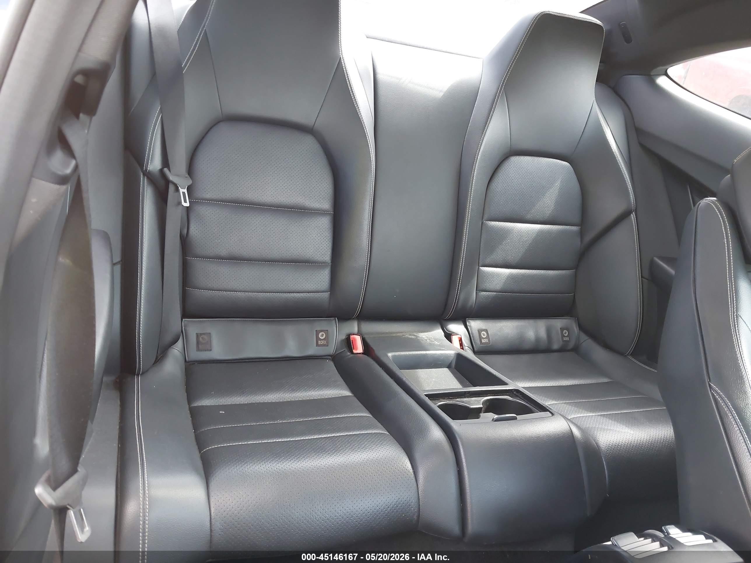 2013 Mercedes-benz C 250   Black vin: WDDGJ4HB4DG033319