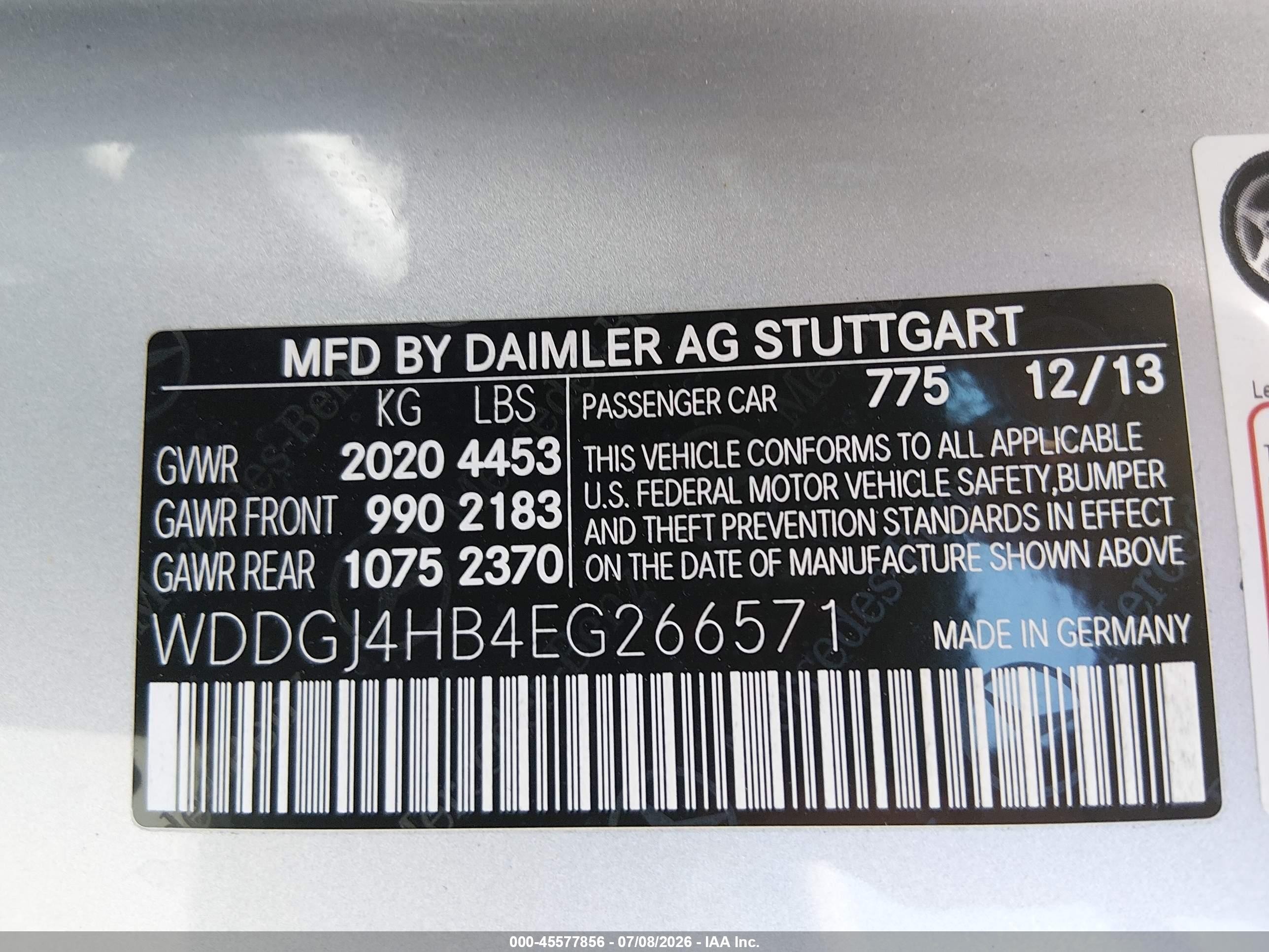 2014 Mercedes-benz C 250   Silver vin: WDDGJ4HB4EG266571